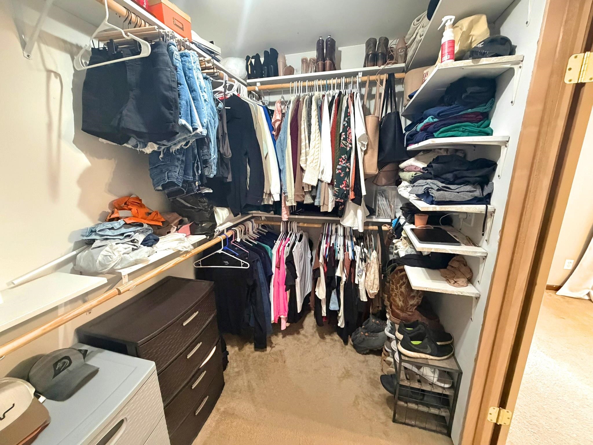 MLS #260715
