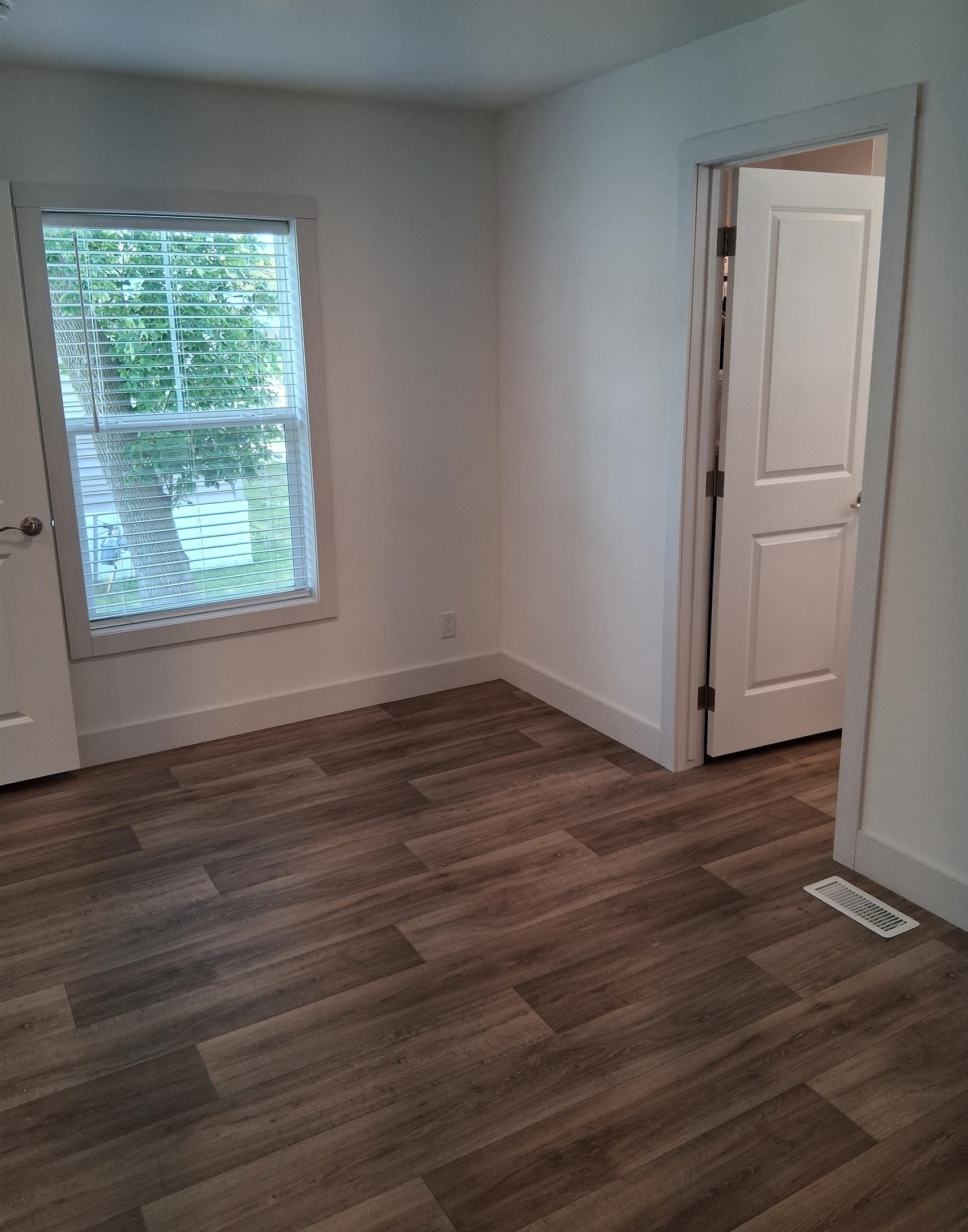 MLS #260744