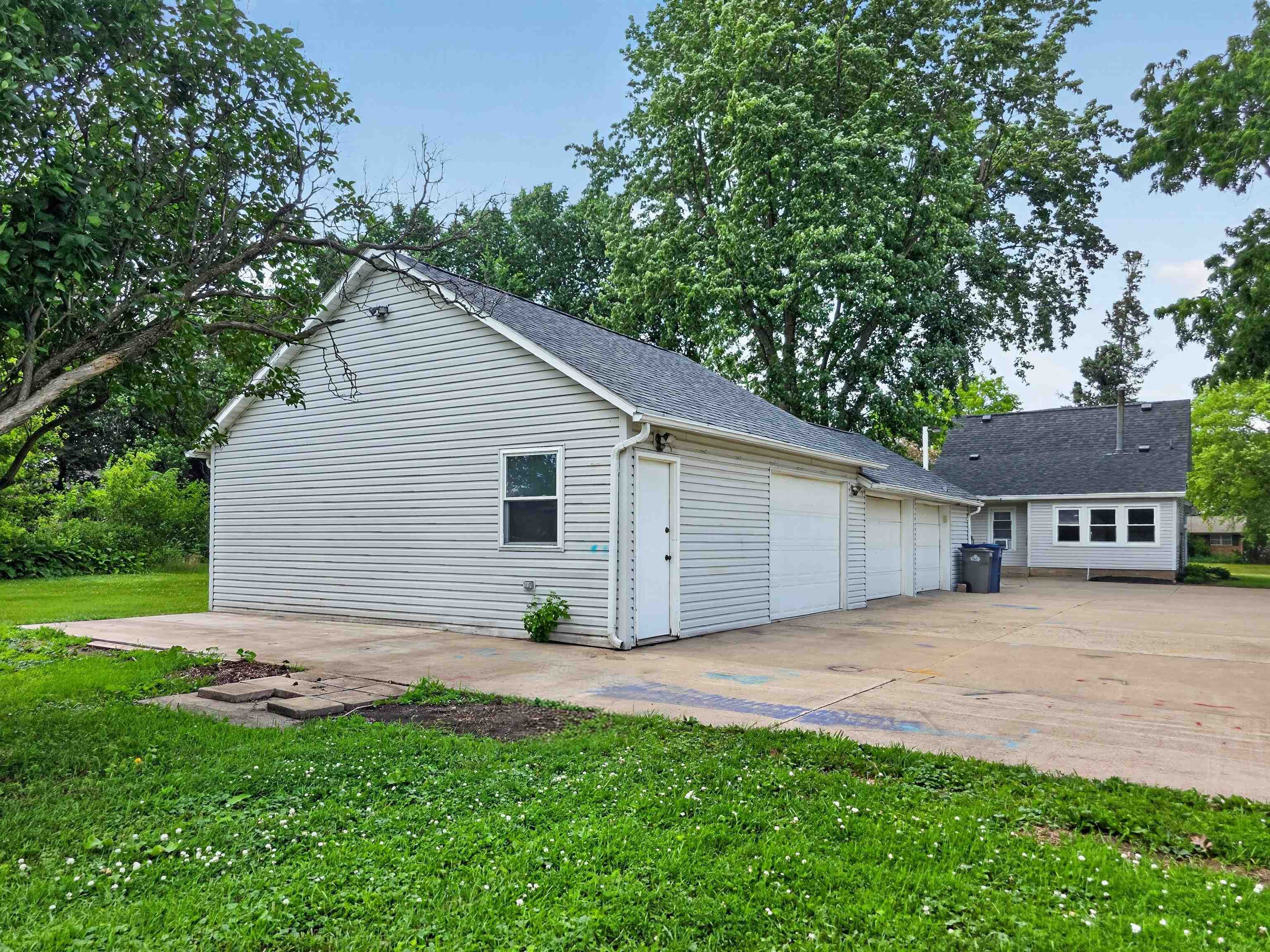 MLS #260753