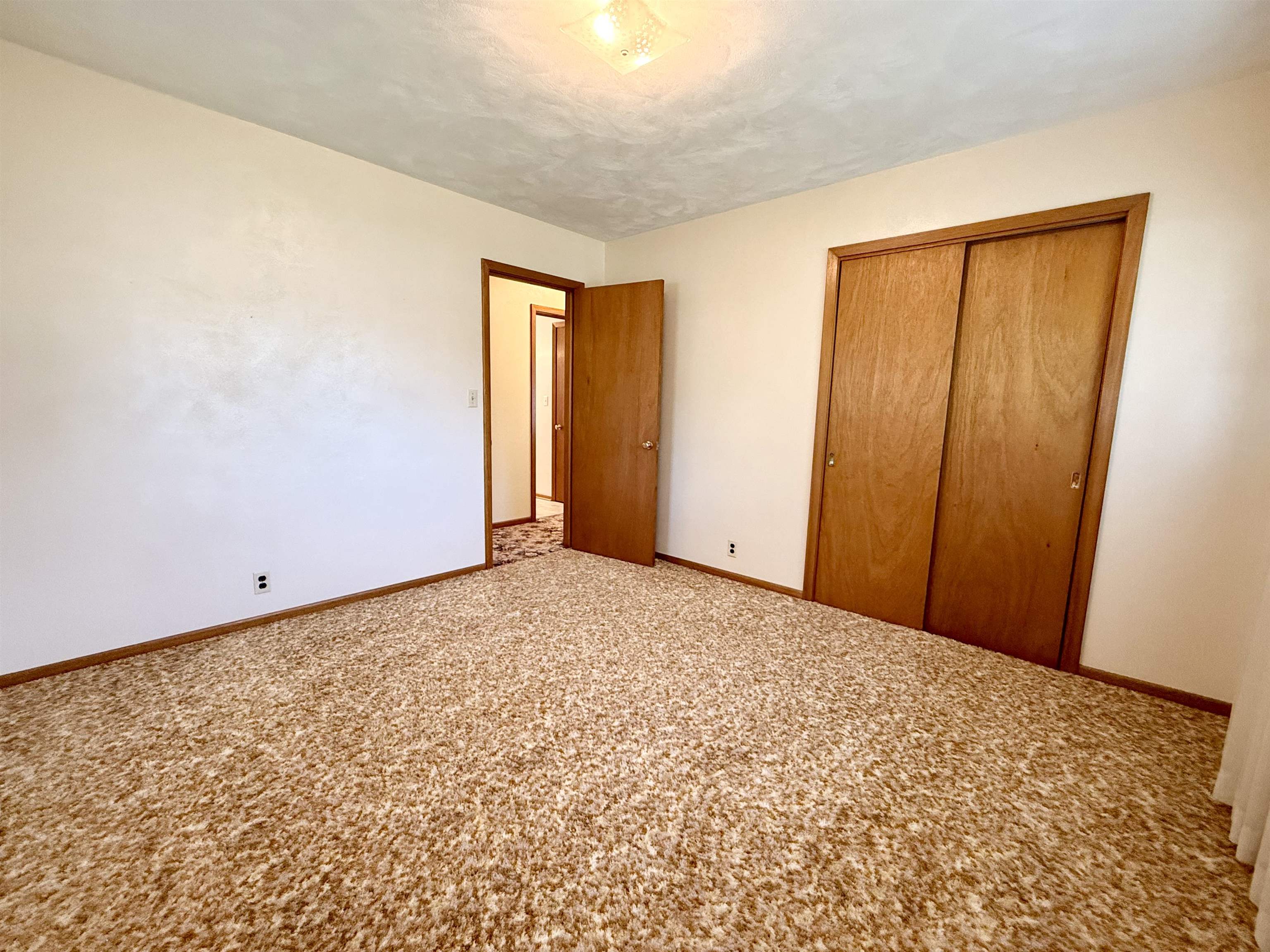 MLS #260762