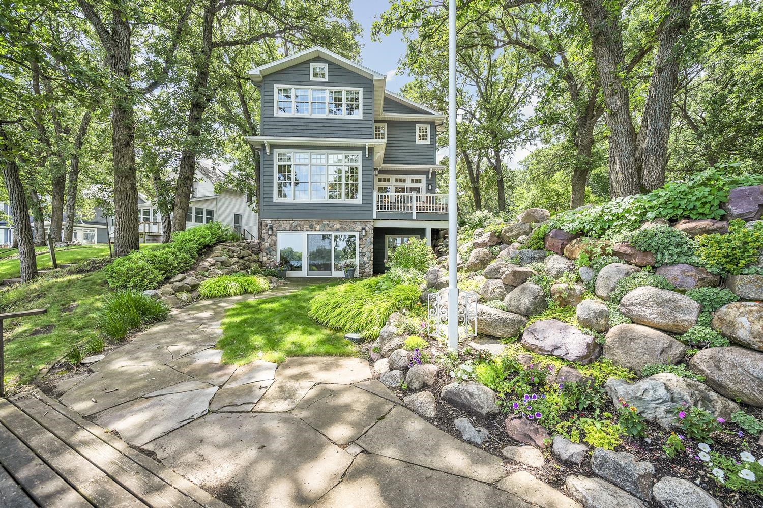 MLS #260775