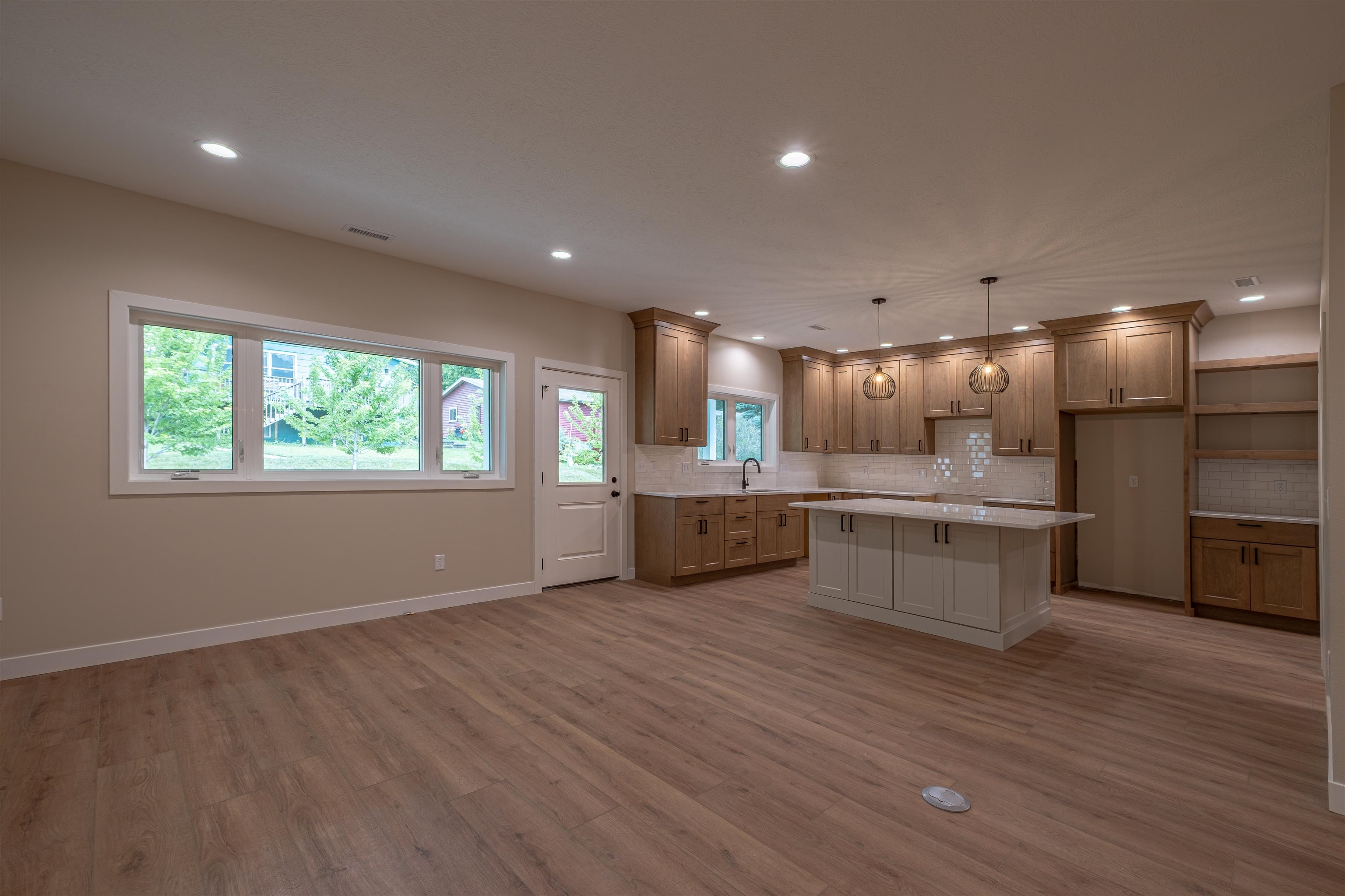 MLS #260808