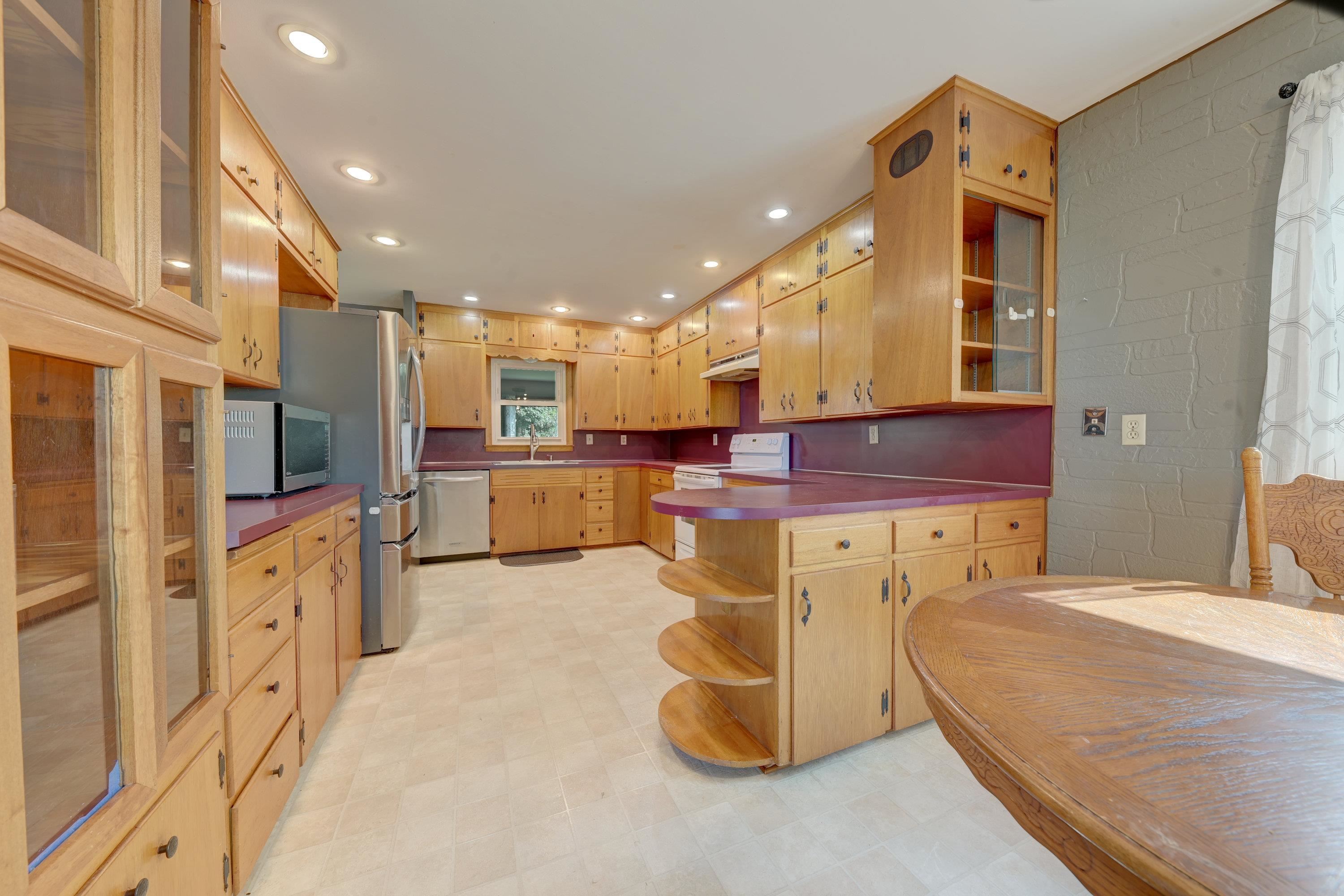 MLS #260868