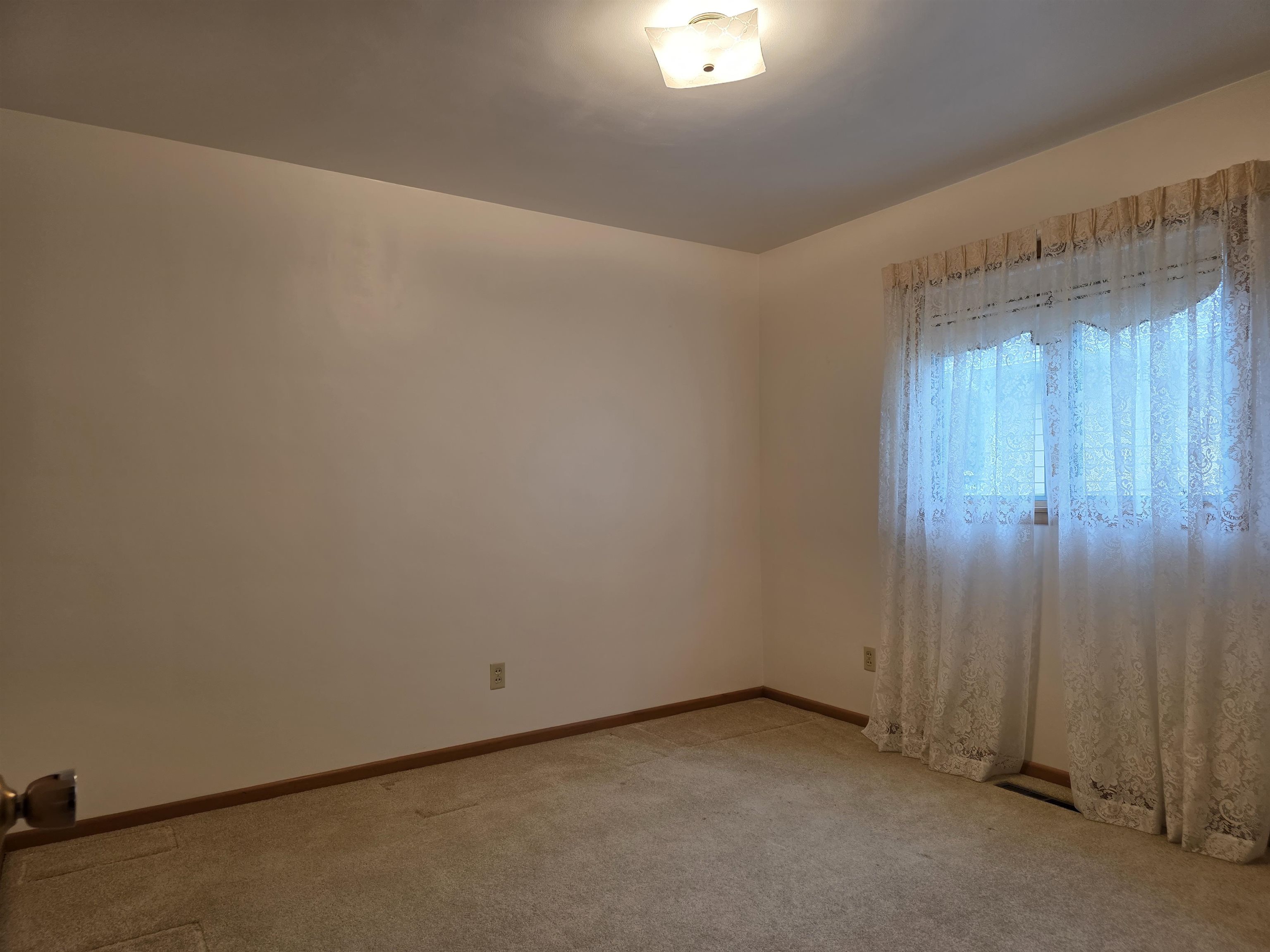 MLS #260869