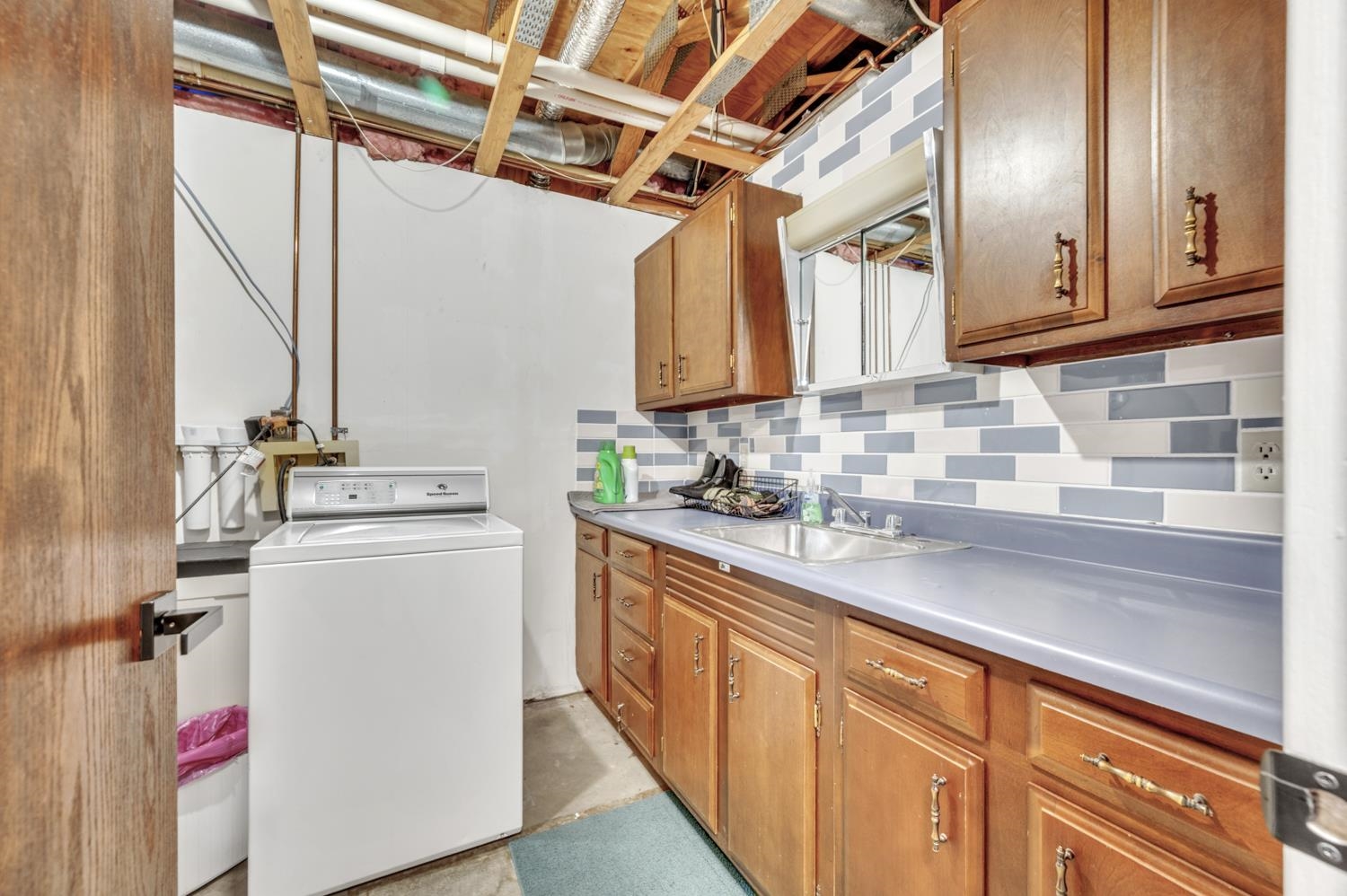MLS #260870