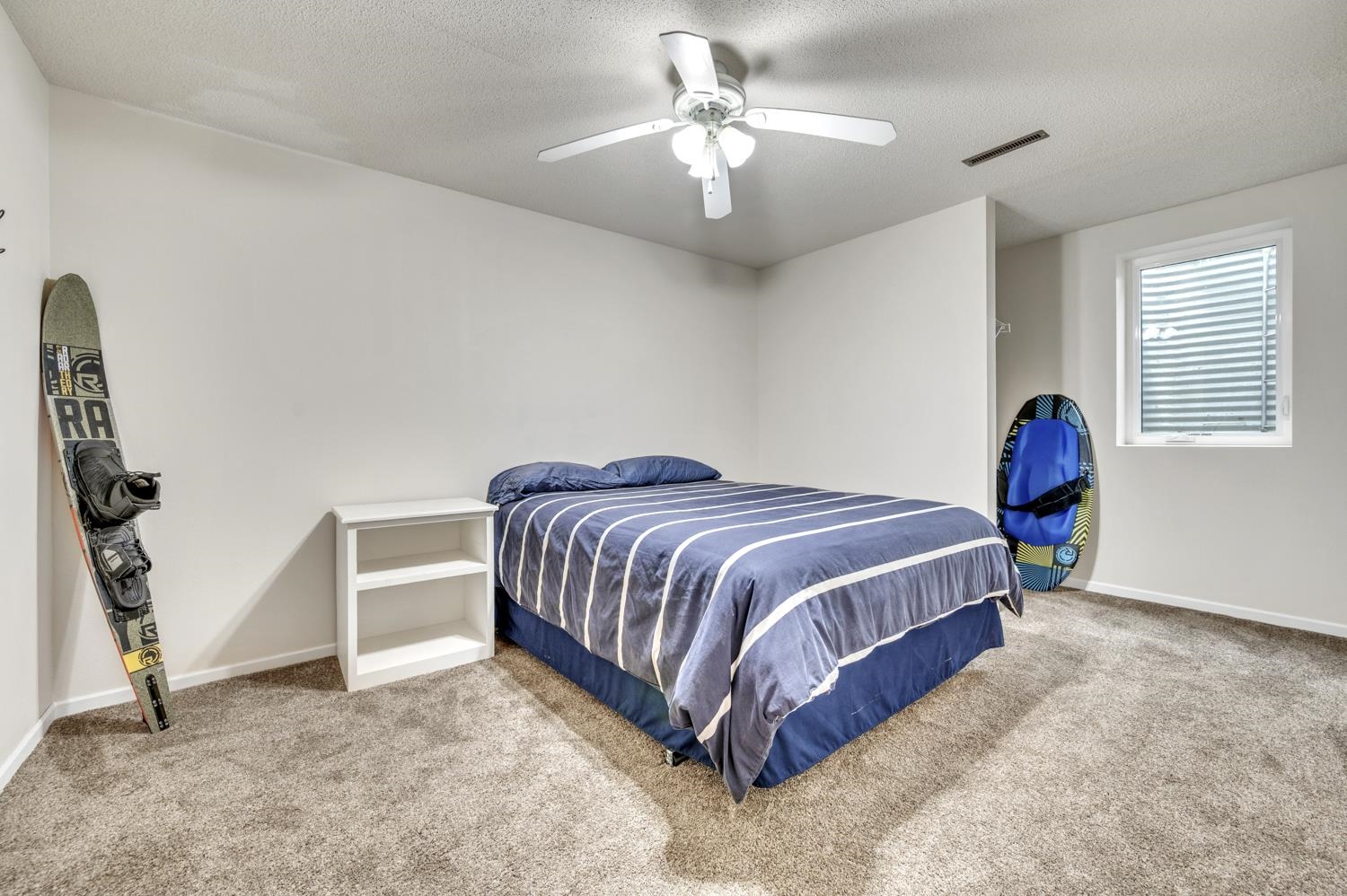 MLS #260870