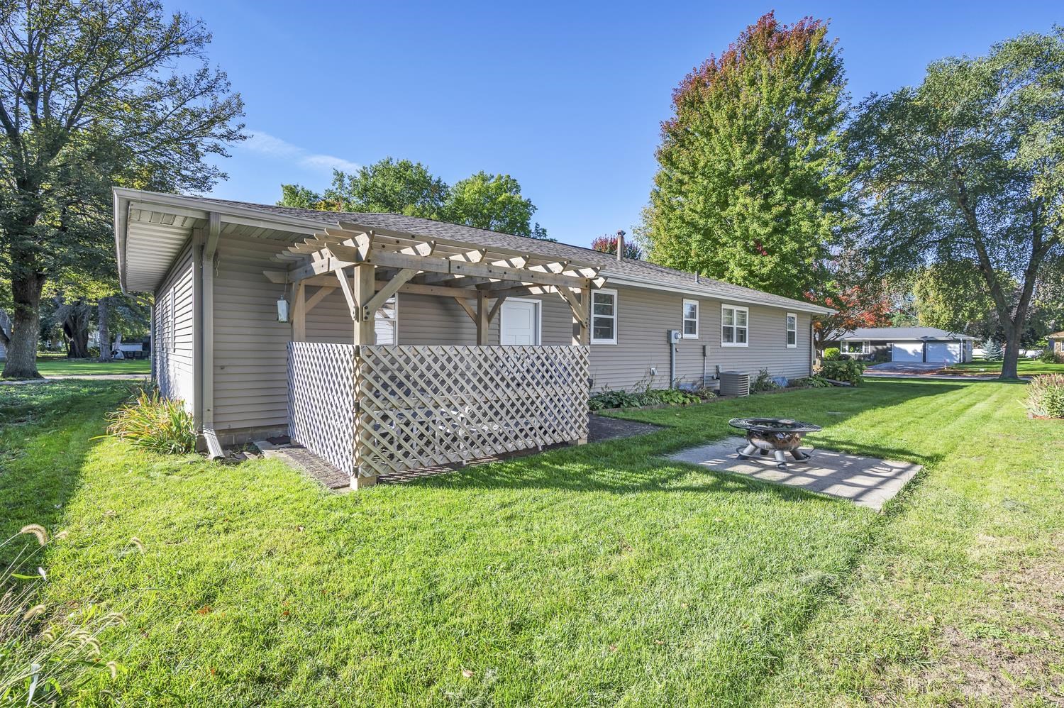 MLS #261341