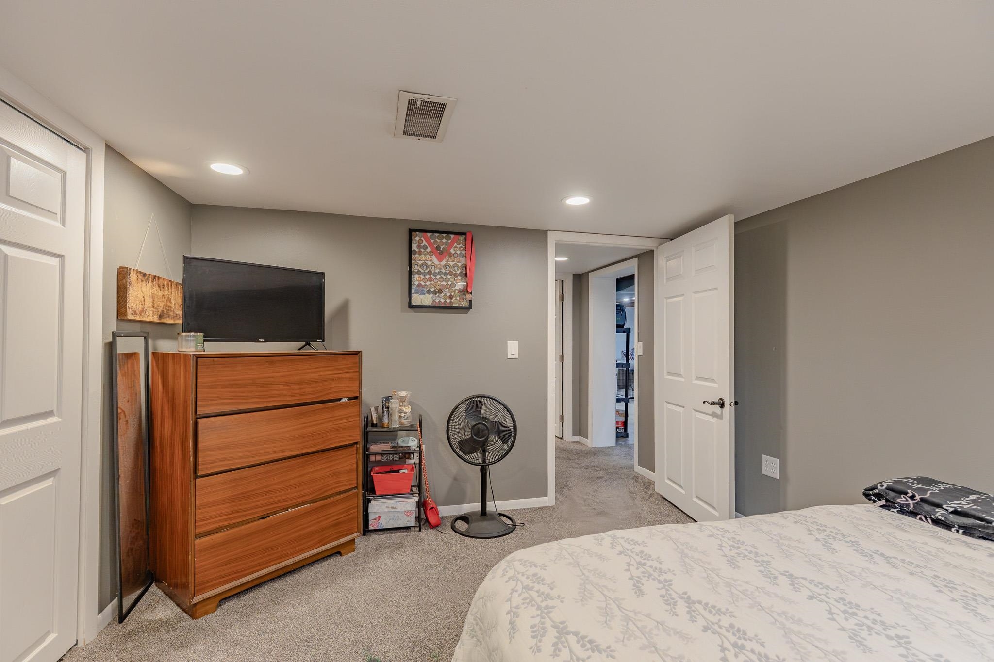 MLS #261349