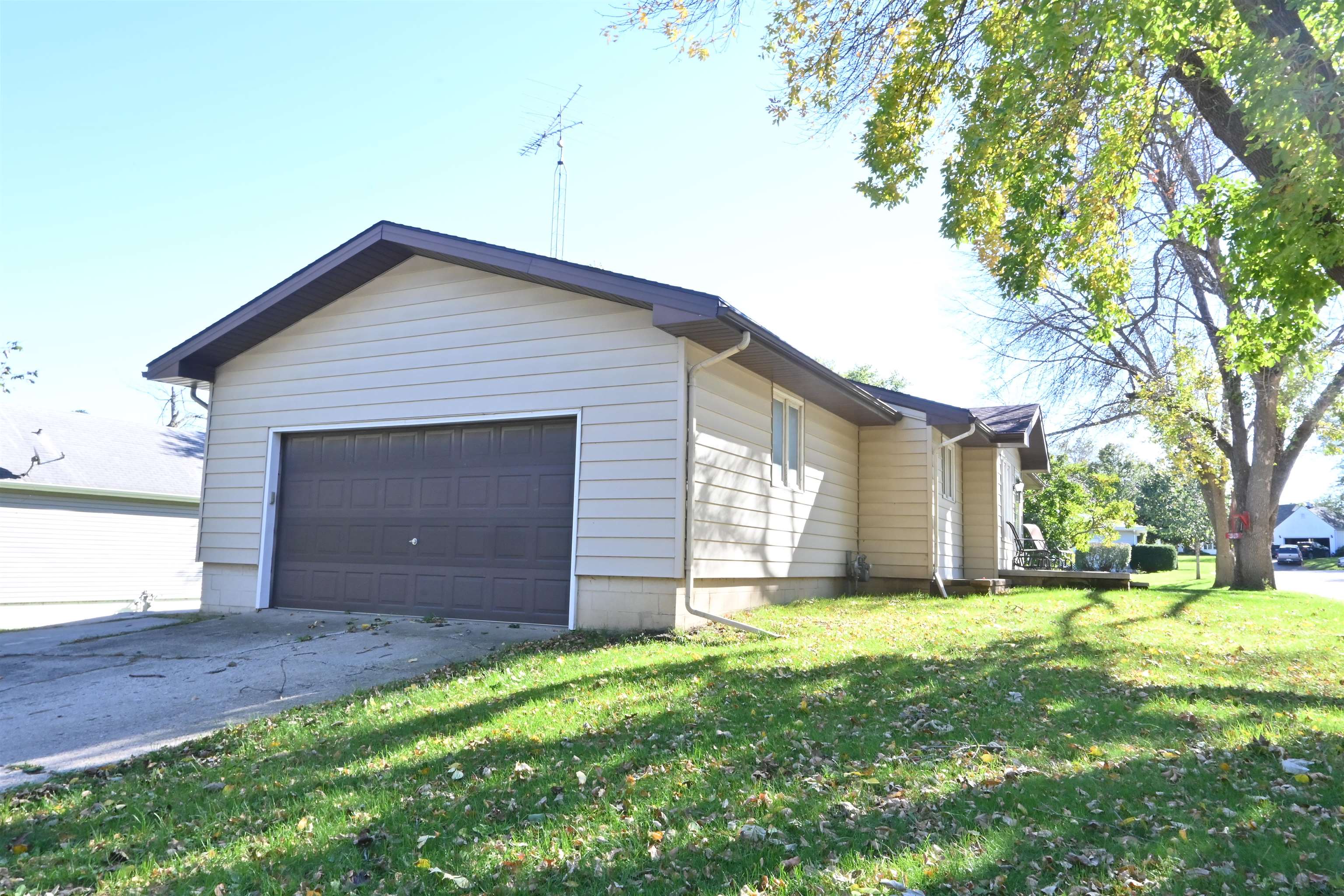 MLS #261368