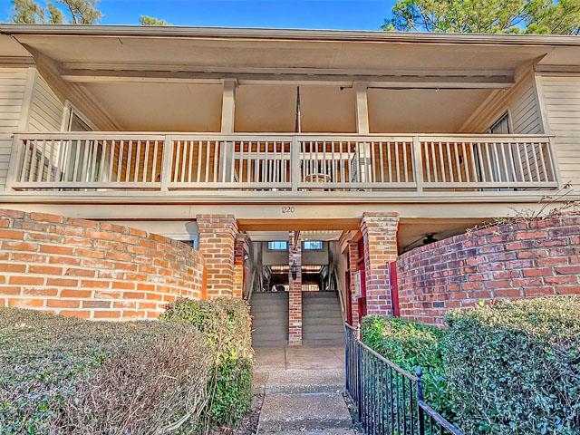 1220 Chamberlain Dr 4