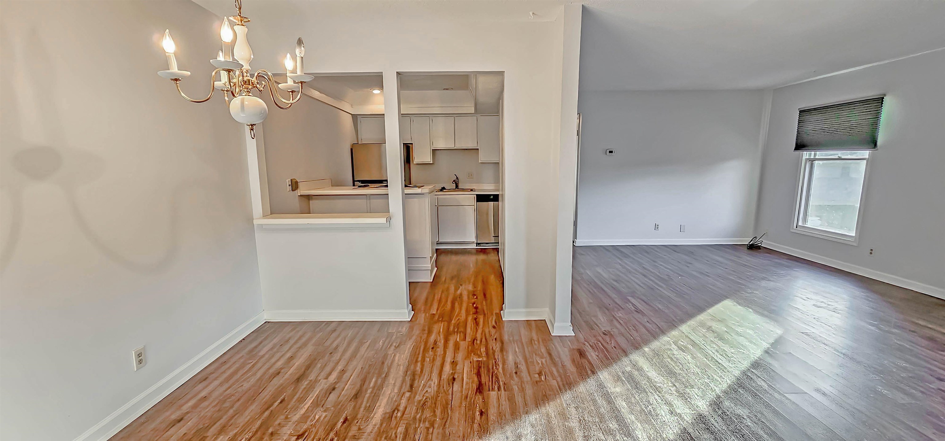 1220 Chamberlain Dr 4