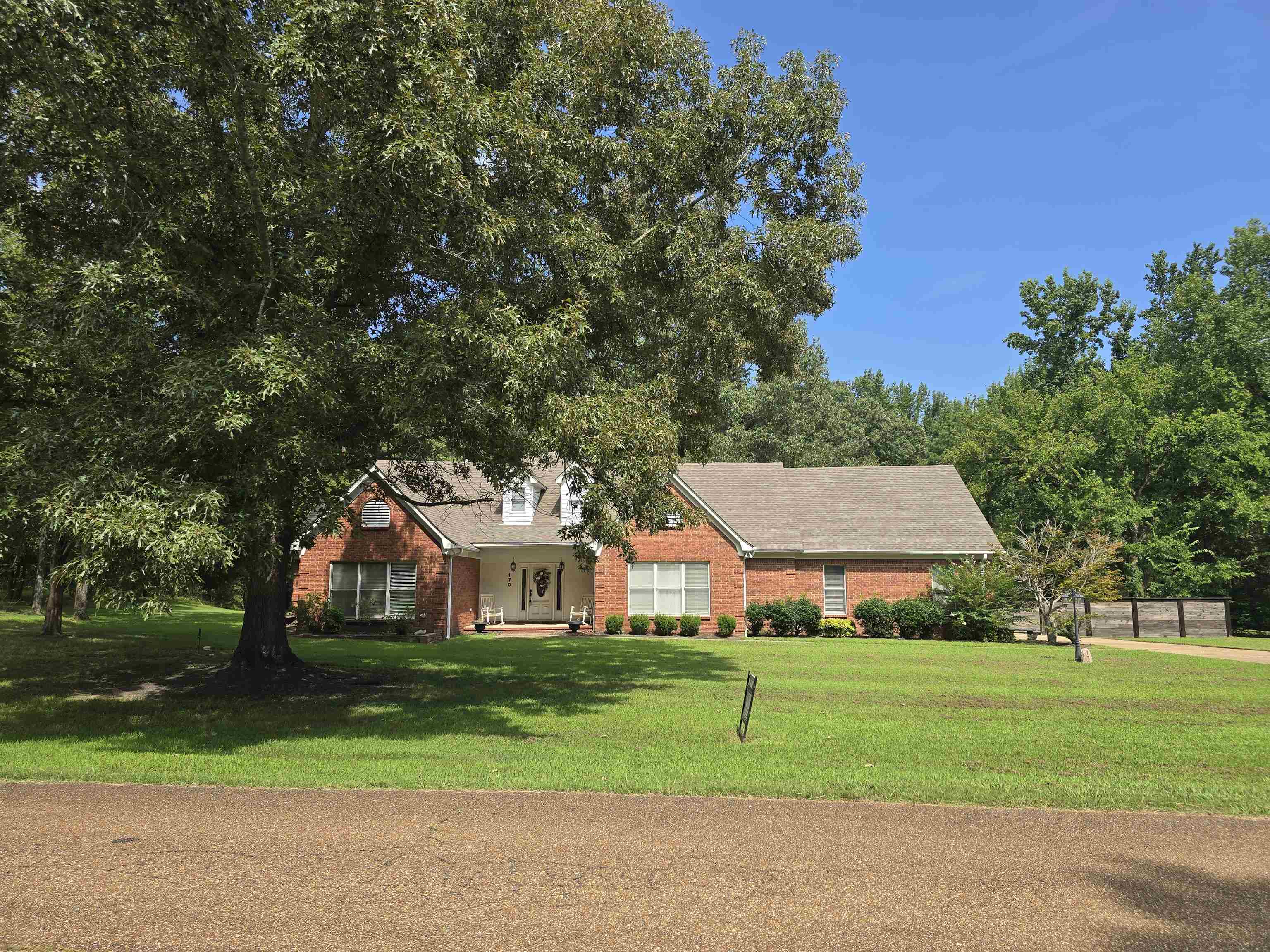 170 Casey Dr