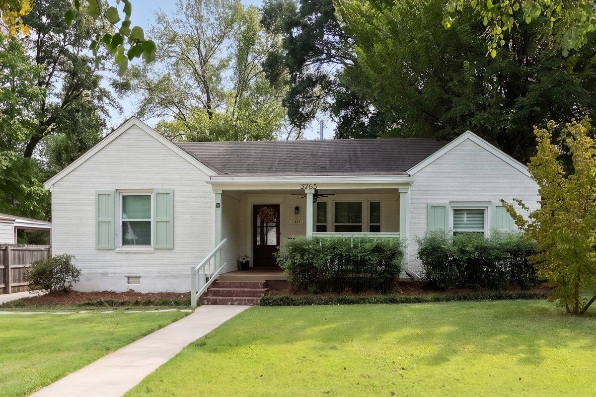 3763 Kenwood Ave