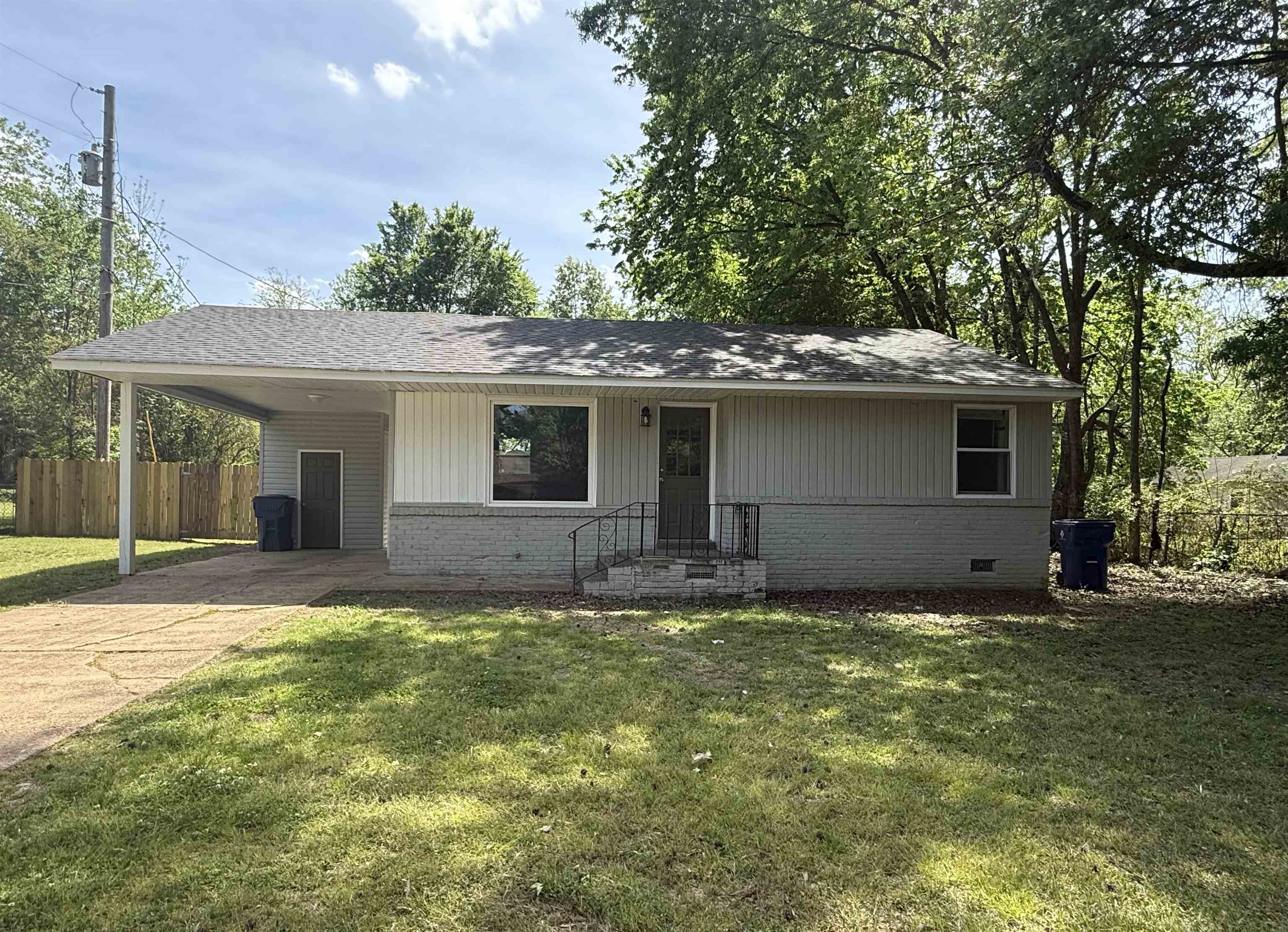 COZY CUTE HOME!!  Perfect for first time home owner!  In Law house! End of a cove!  2 Bedrooms, 1 bath, kitchen, breakfast area, nice size family room, laundry room. Spacious backyard.  Cover Carport. New Roof, windows, doors, hardware, floors, kitchen countertops and appliances.  New Storage Room at the back of carport. Fresh interior and exterior paint!