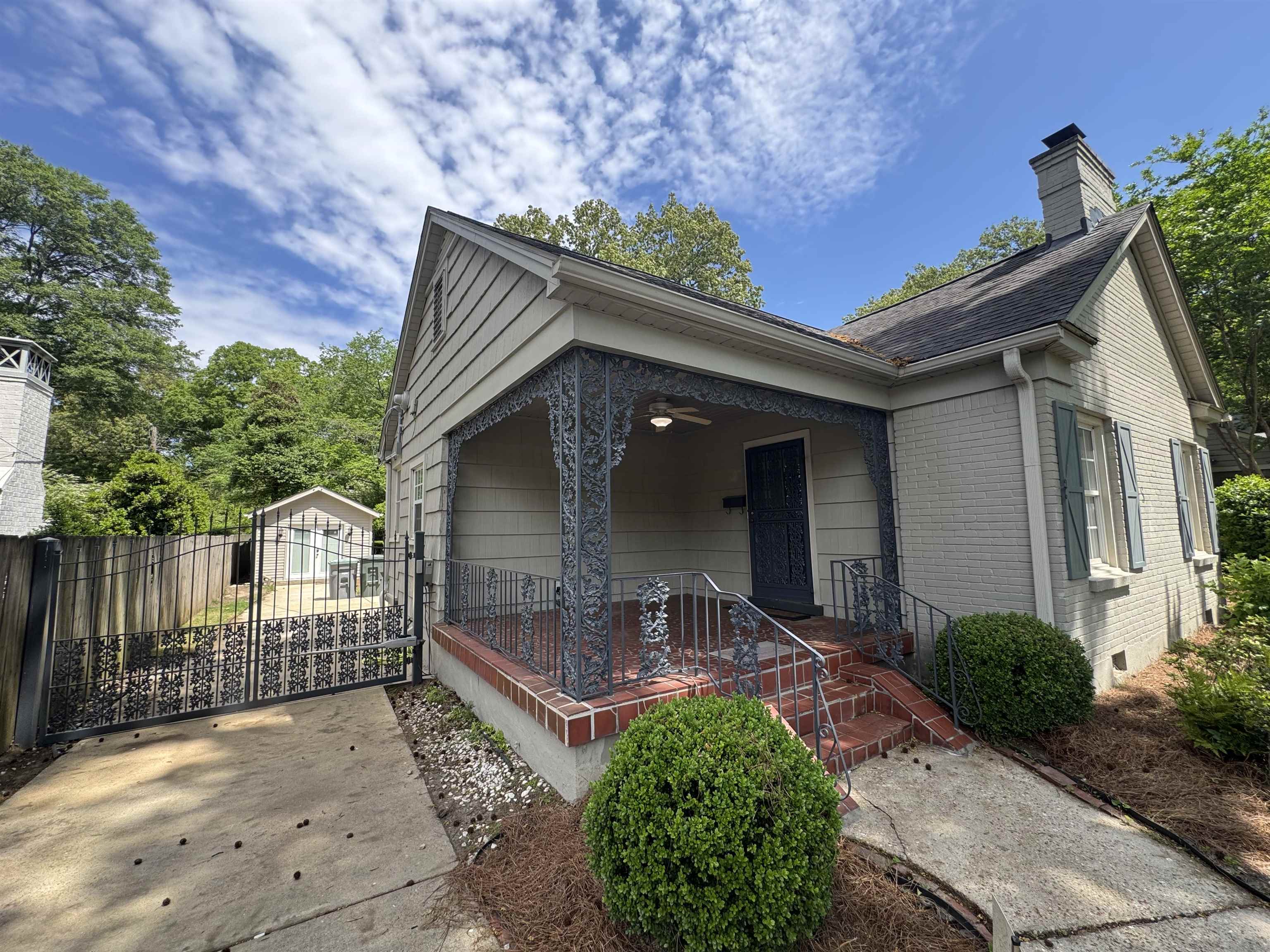 3630 Highland Park Pl