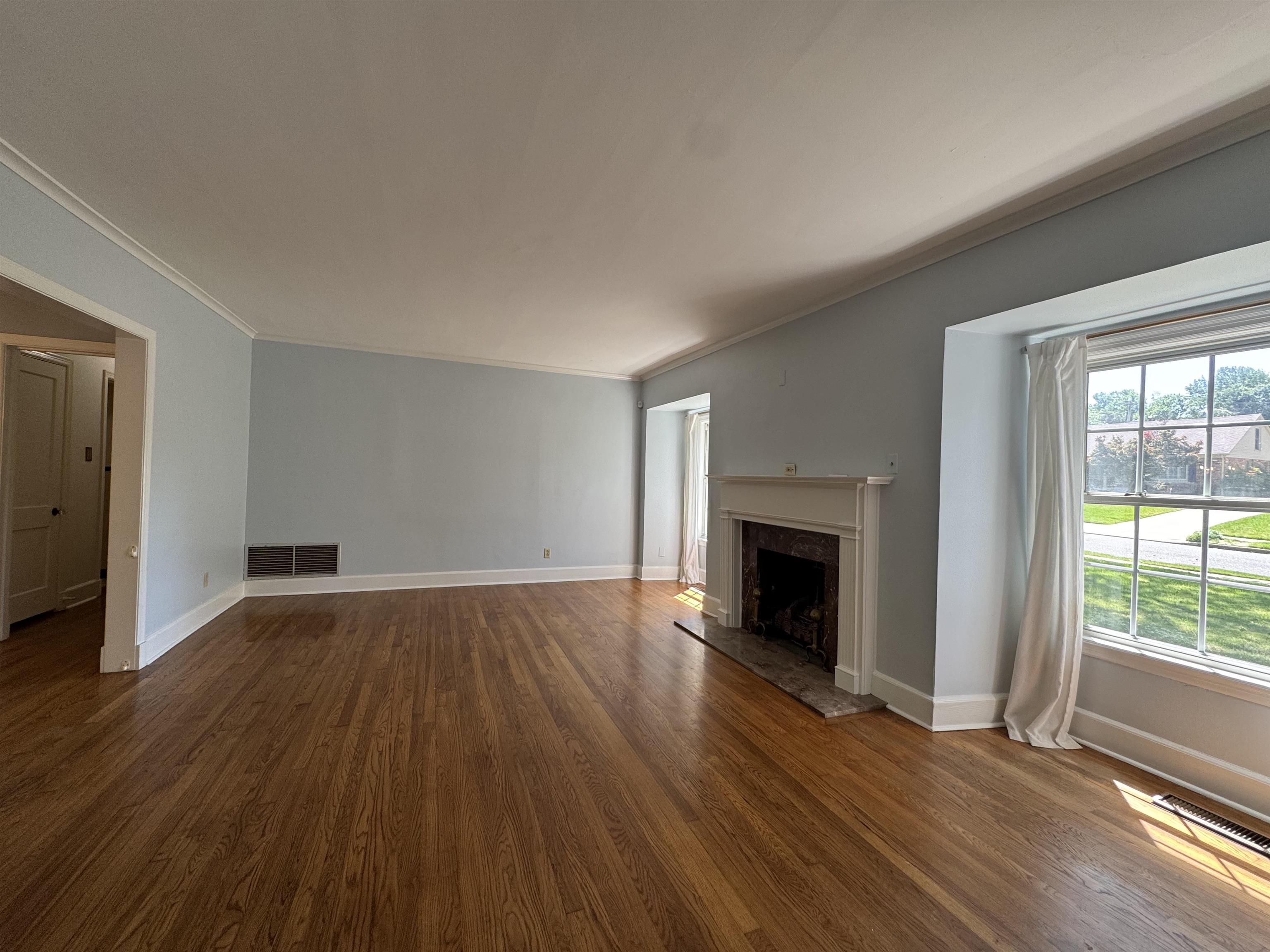 3630 Highland Park Pl