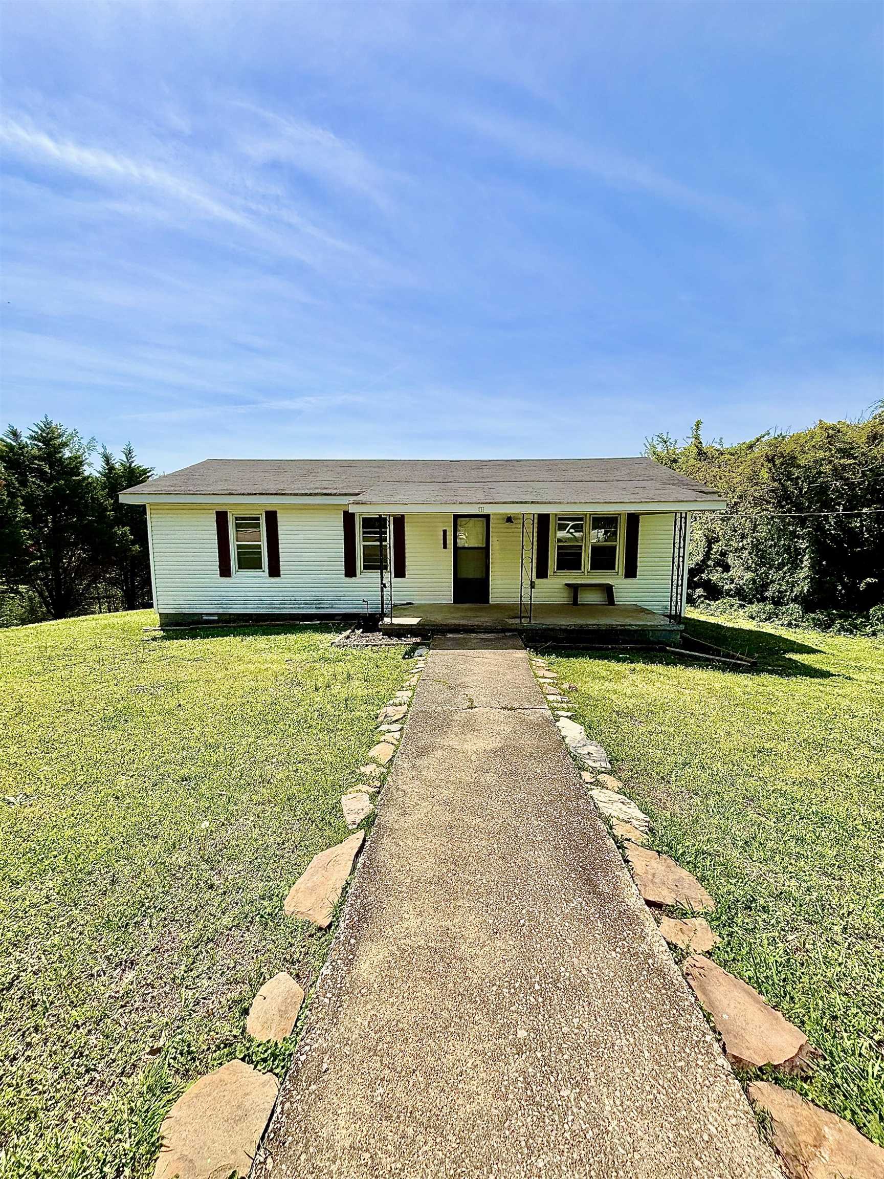 This listing includes the real property known as 471 Hillcrest Street, as well as the adjoining parcel located on Buford Street, consisting of approximately 0.21 units and recorded in Book #215, Page #377. Both parcels are to be sold together and conveyed to the buyer at closing.