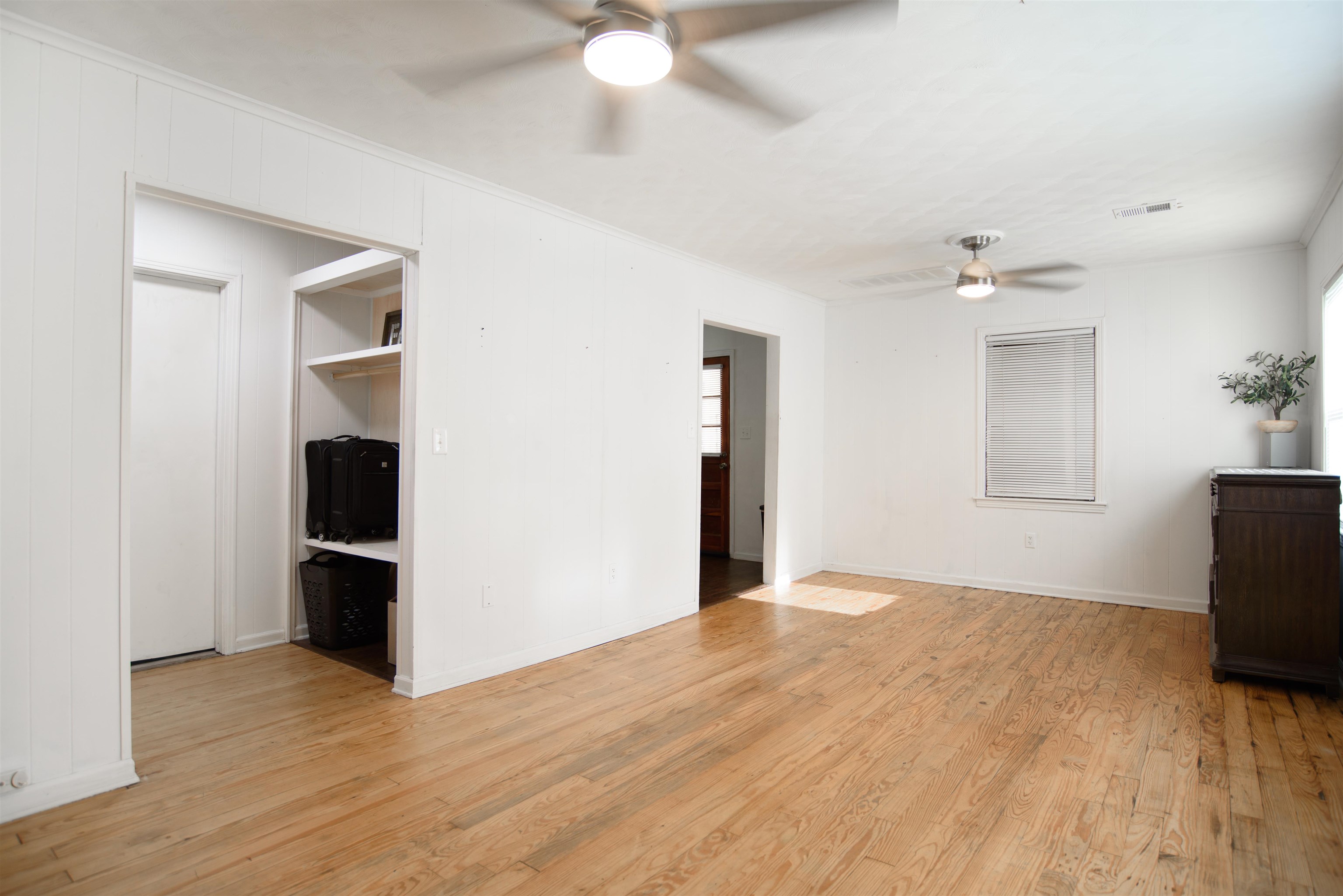 220 Third St