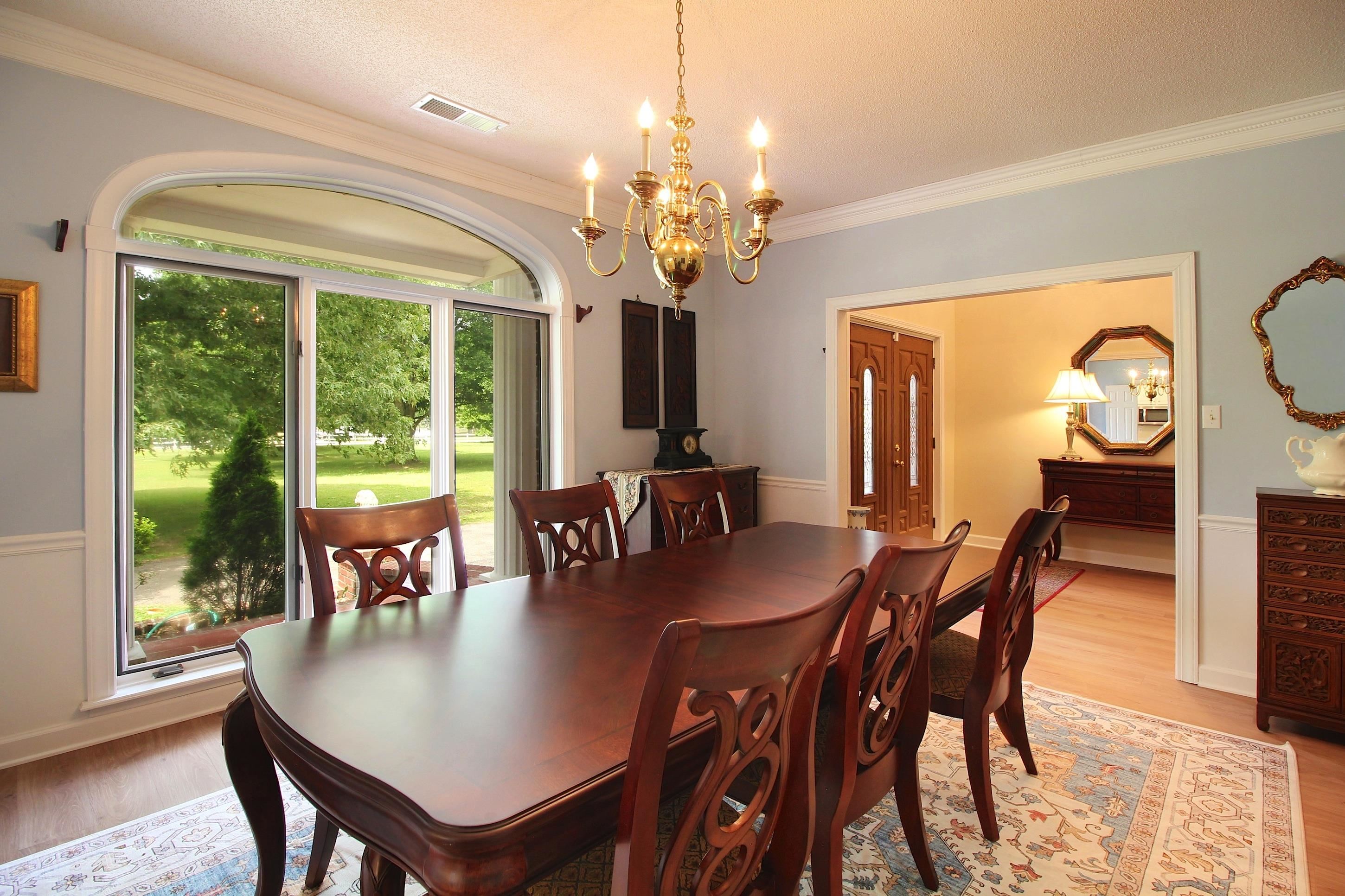 2550 N Reid-Hooker Rd