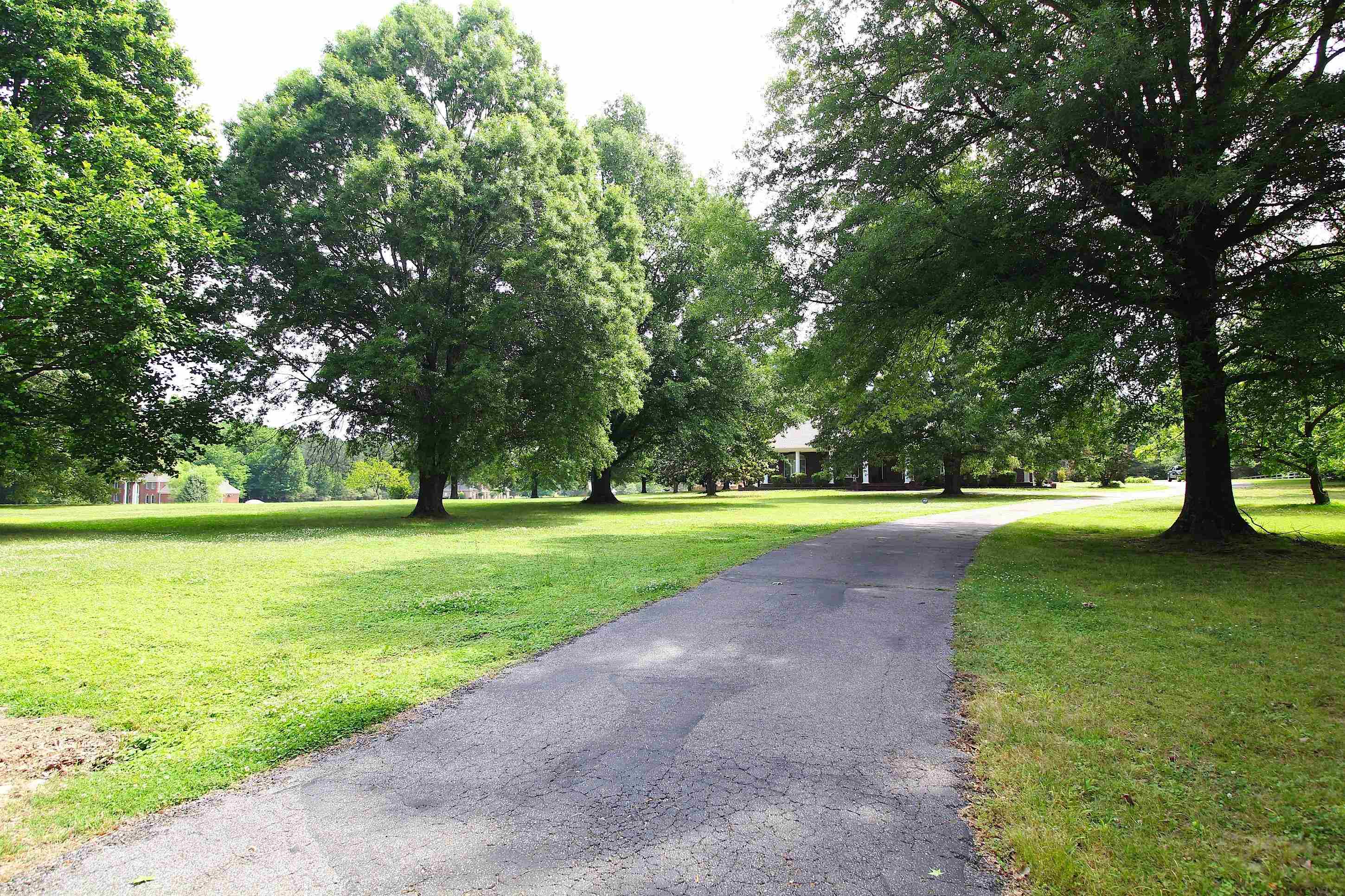 2550 N Reid-Hooker Rd