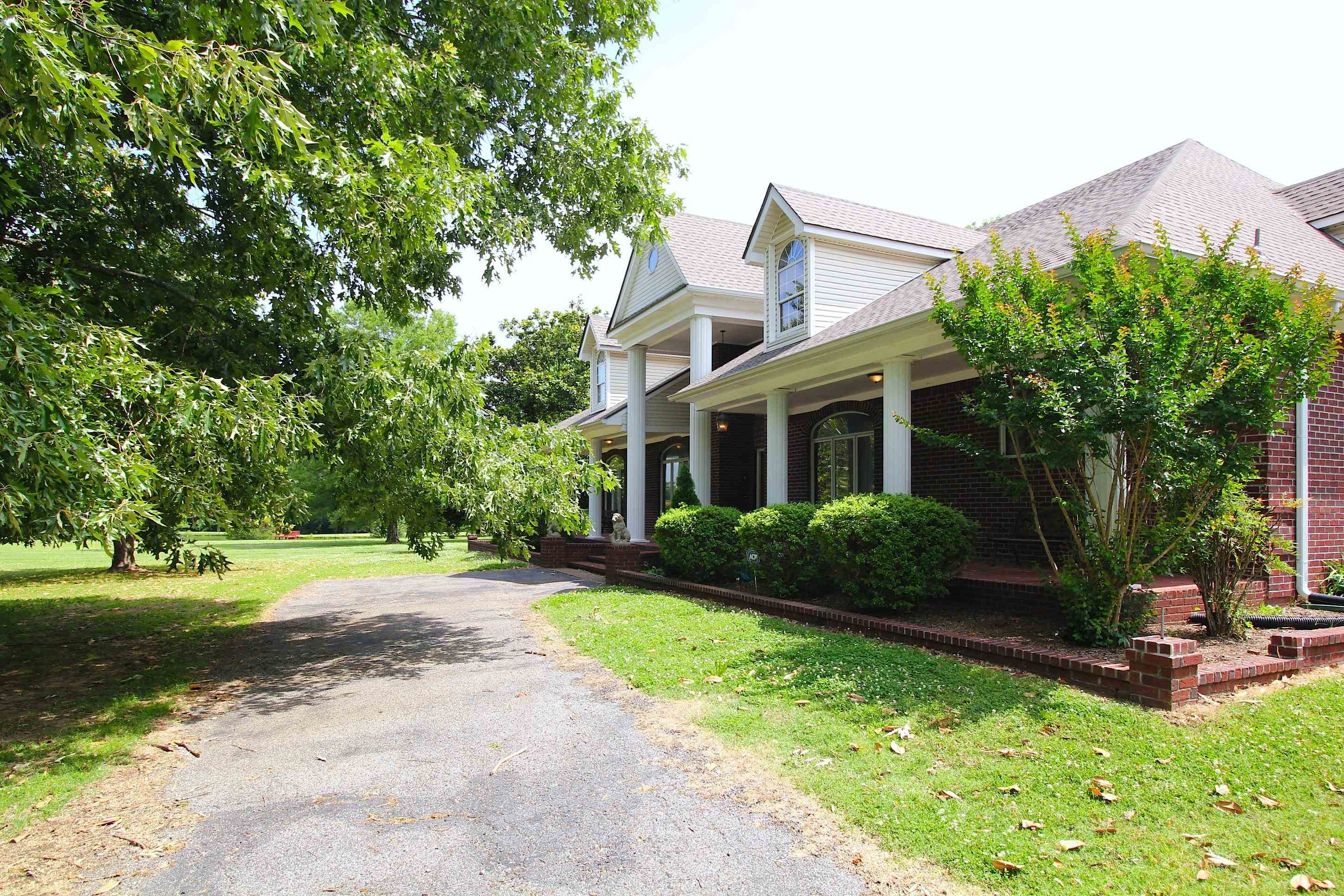 2550 N Reid-Hooker Rd