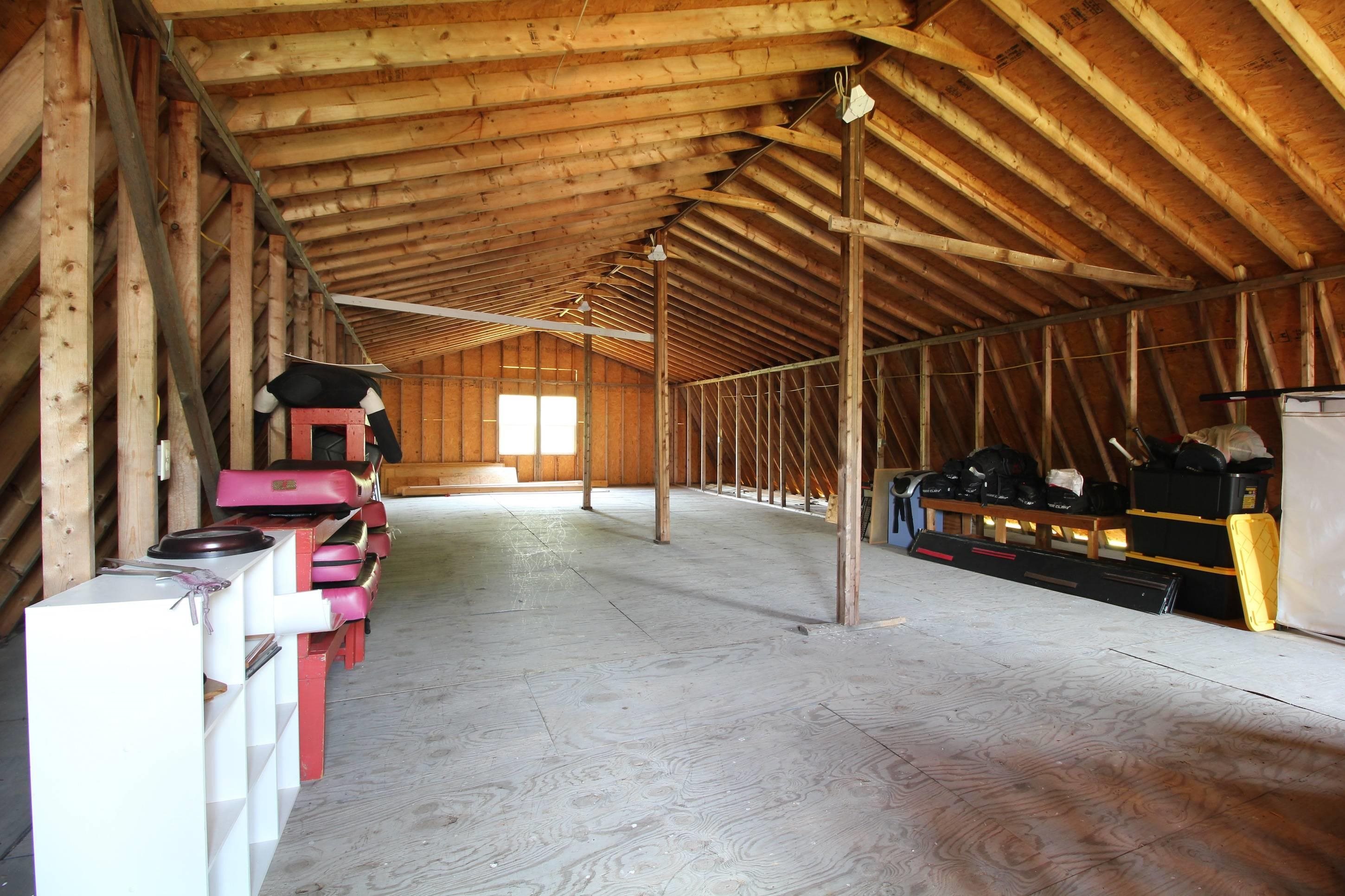 2550 N Reid-Hooker Rd