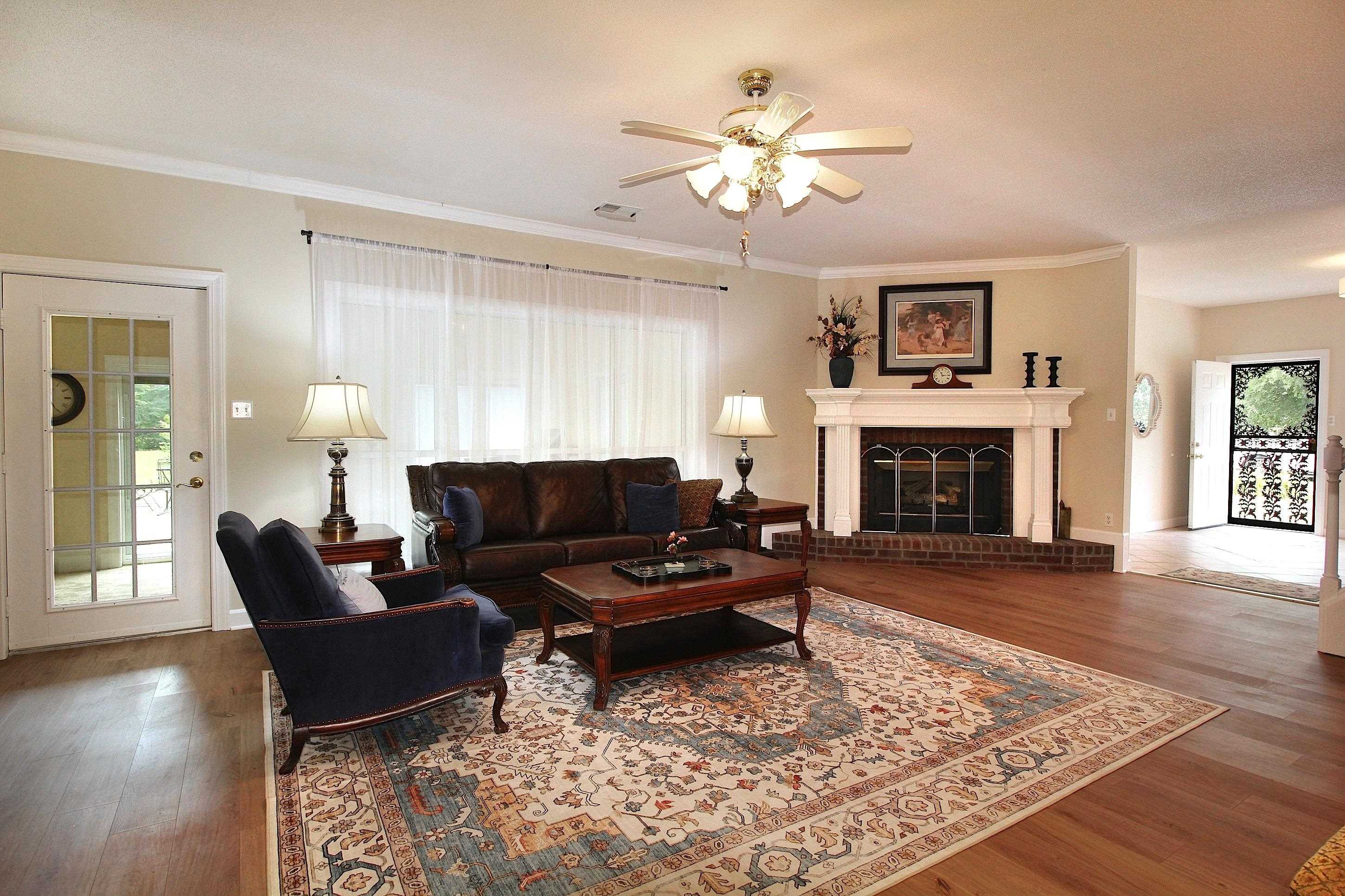 2550 N Reid-Hooker Rd