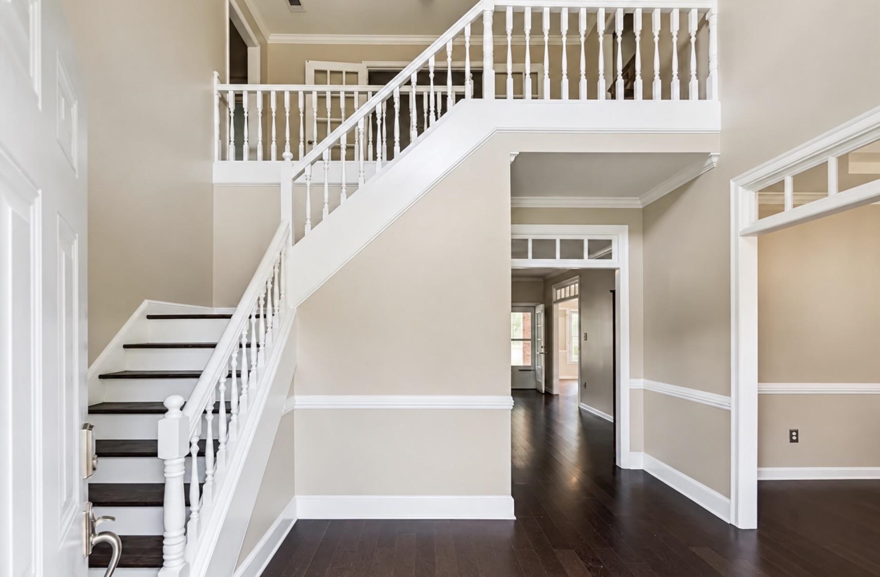 1489 John Ridge Dr