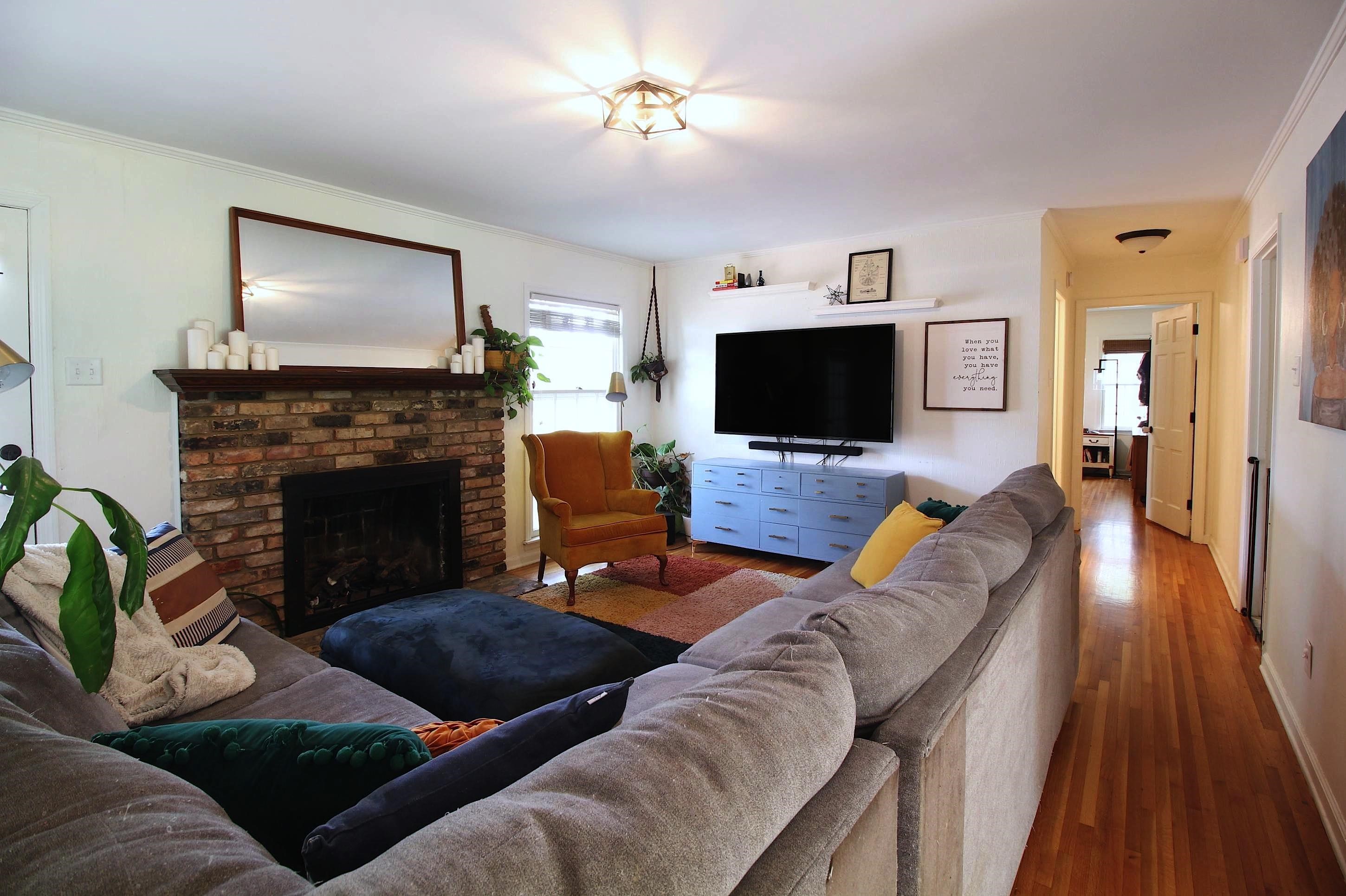 2121 Abergeldie Dr