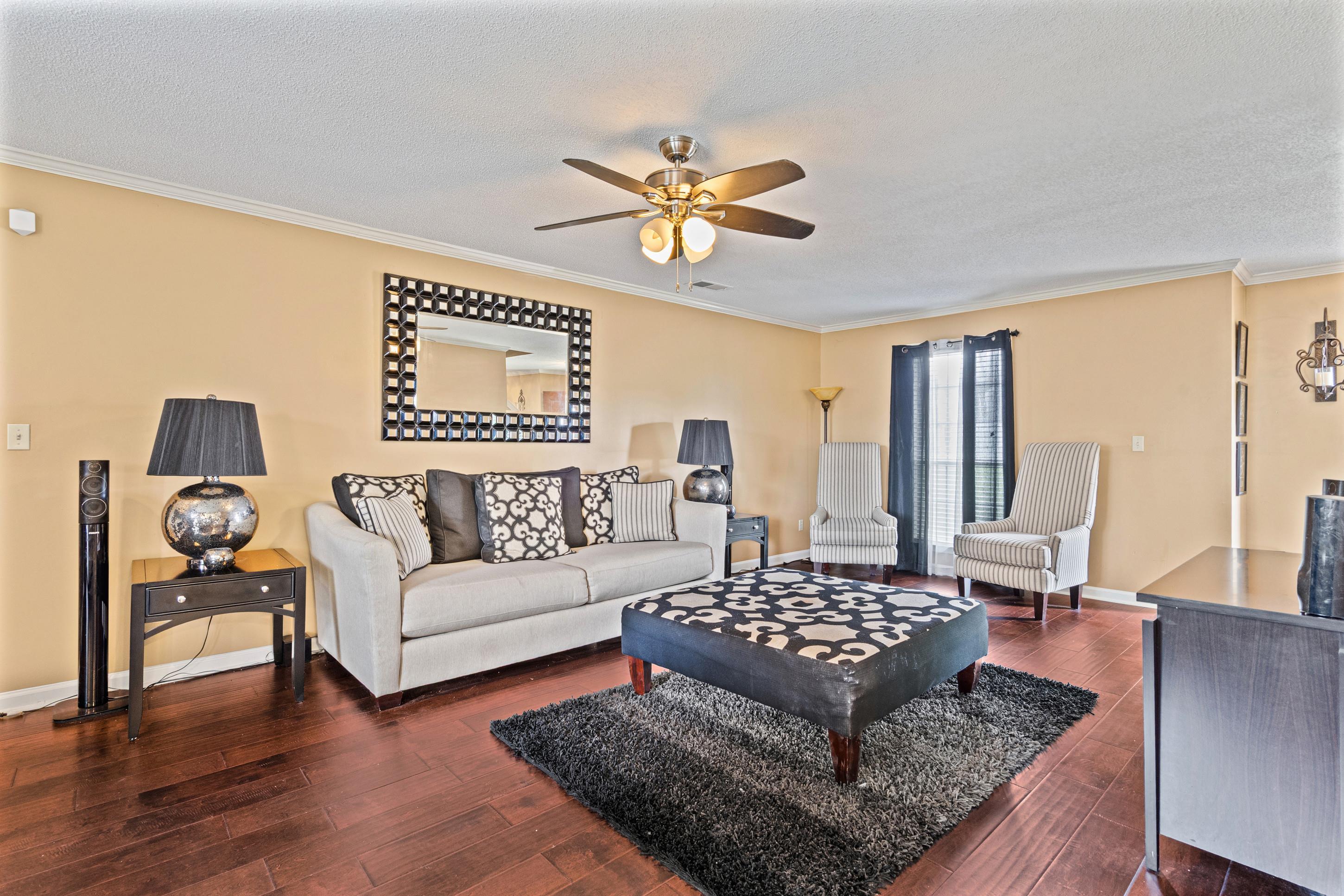 4088 Old Village Ln