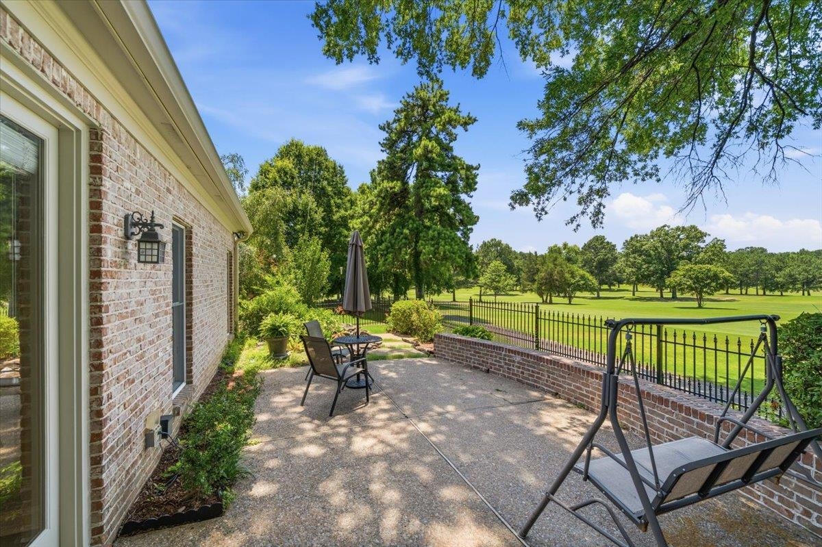 10211 Carnegie Club Dr