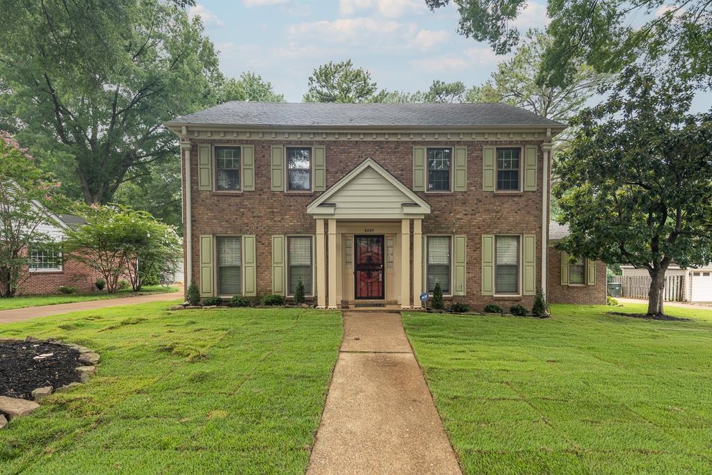 6869 Wytham Dr