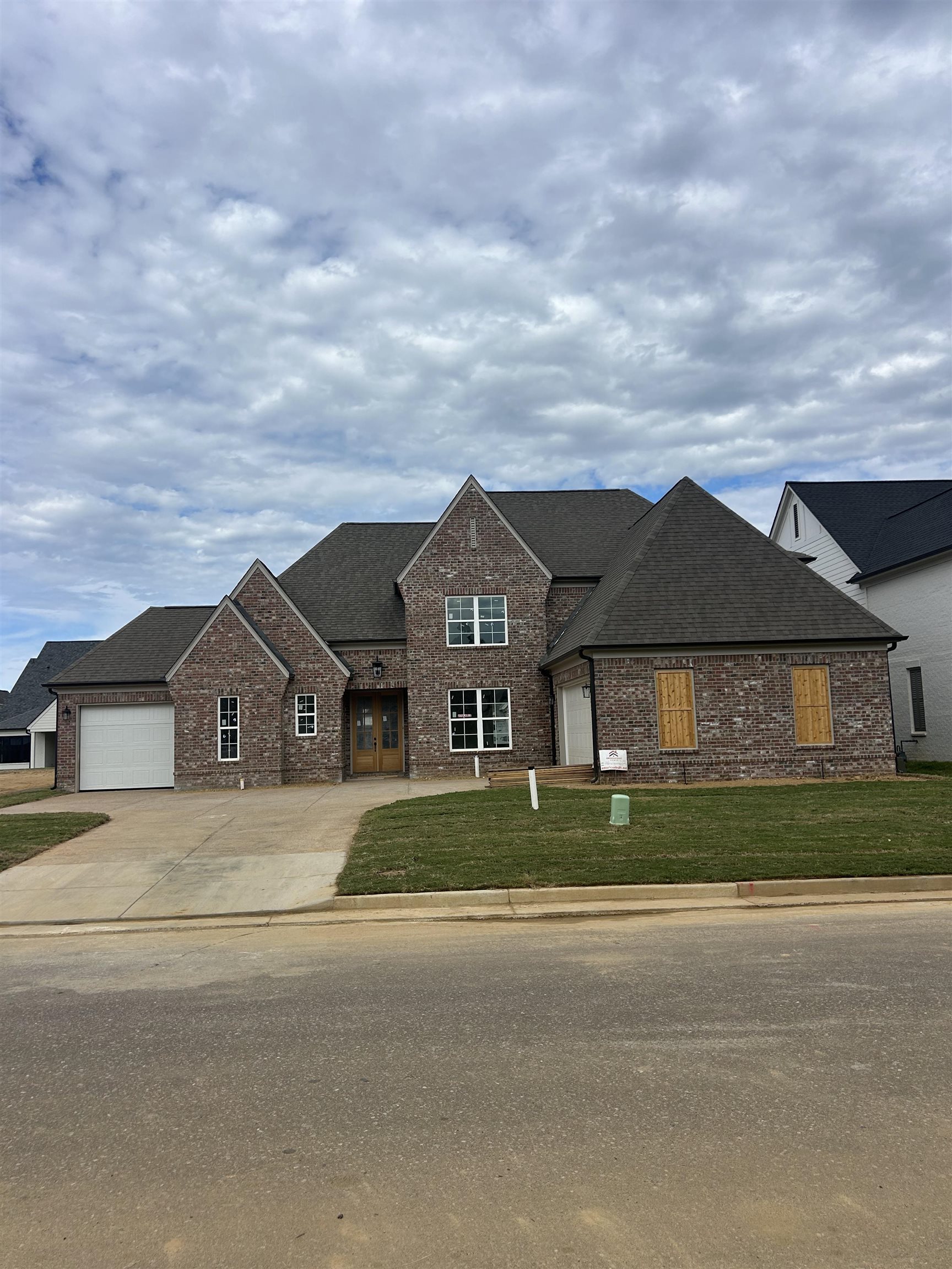 175 Piper Hollow Dr