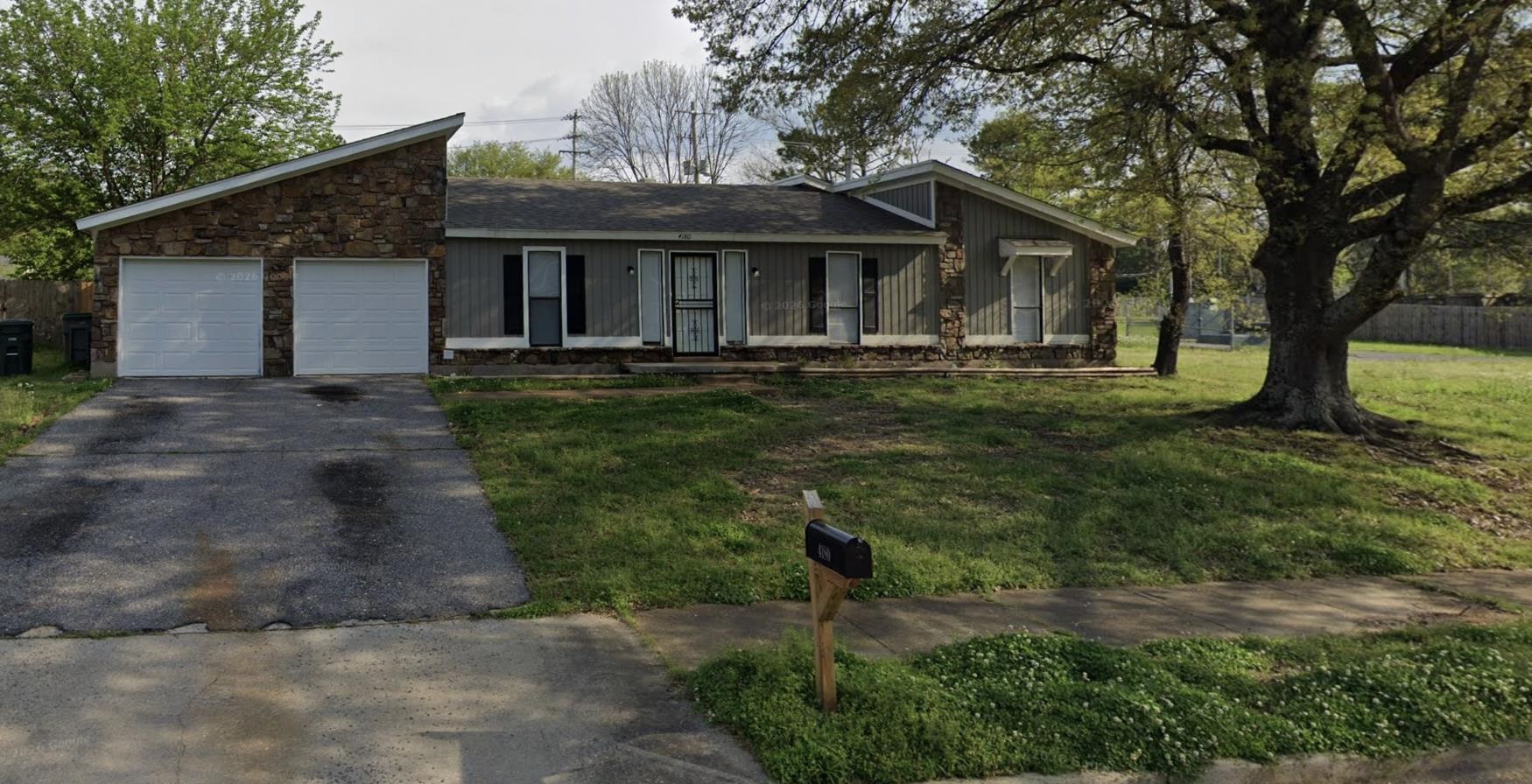 4180 Runningbrook Cir