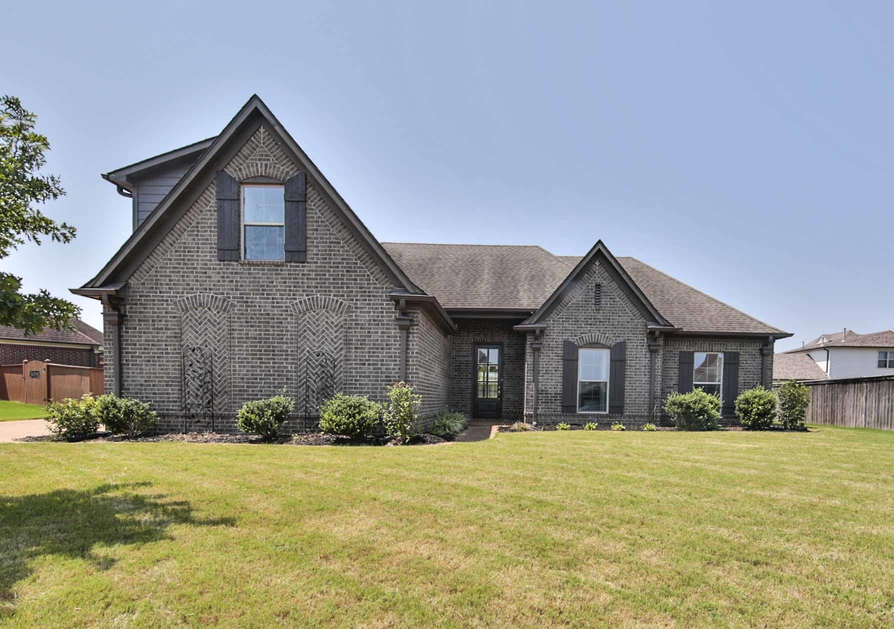 3551 Welford Dr