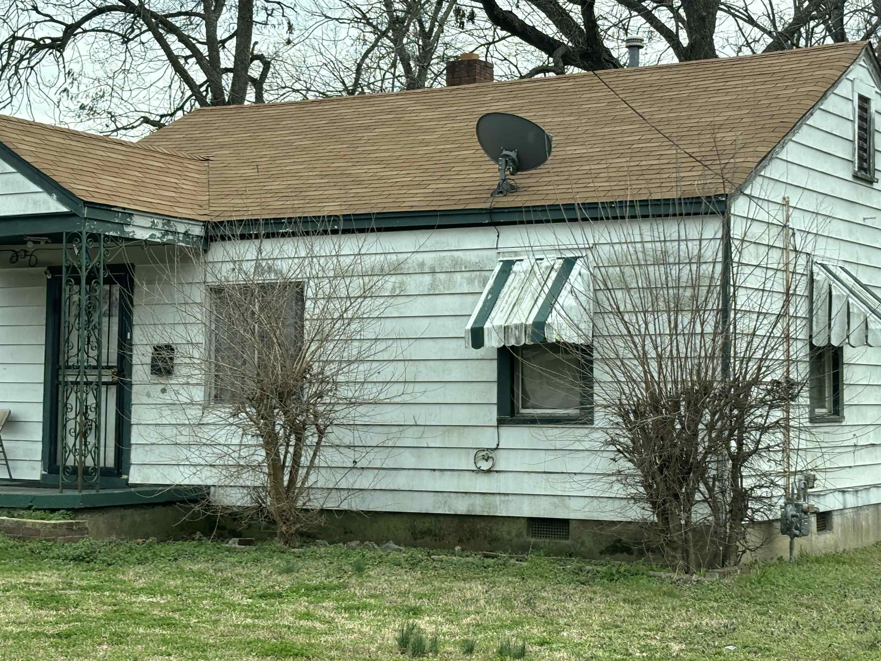 1983 Hubert Ave