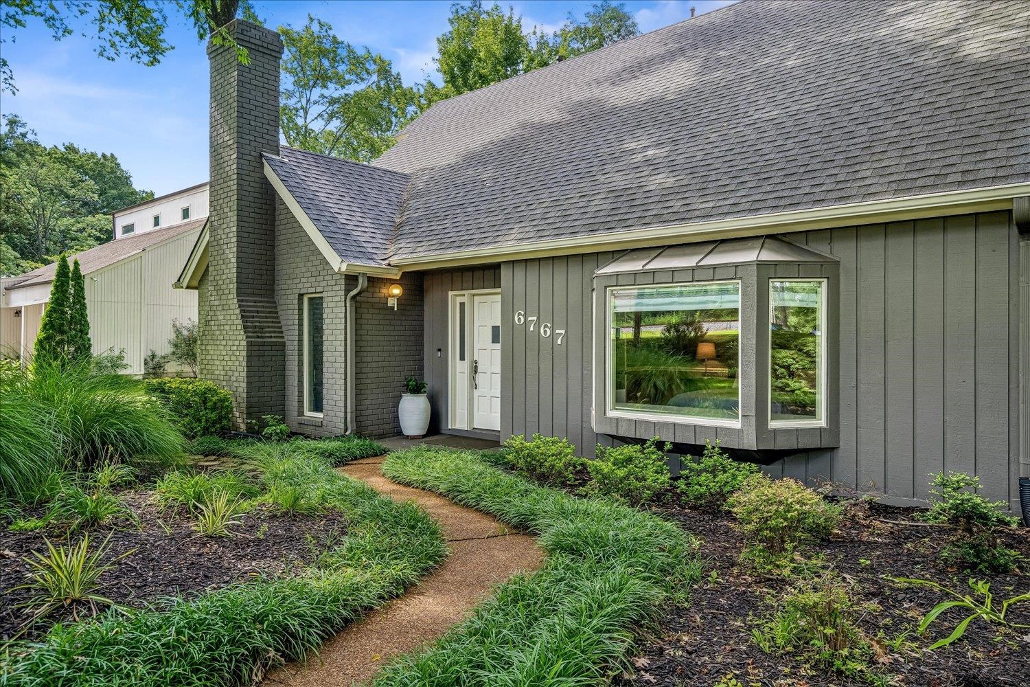 6767 Poplar Pike