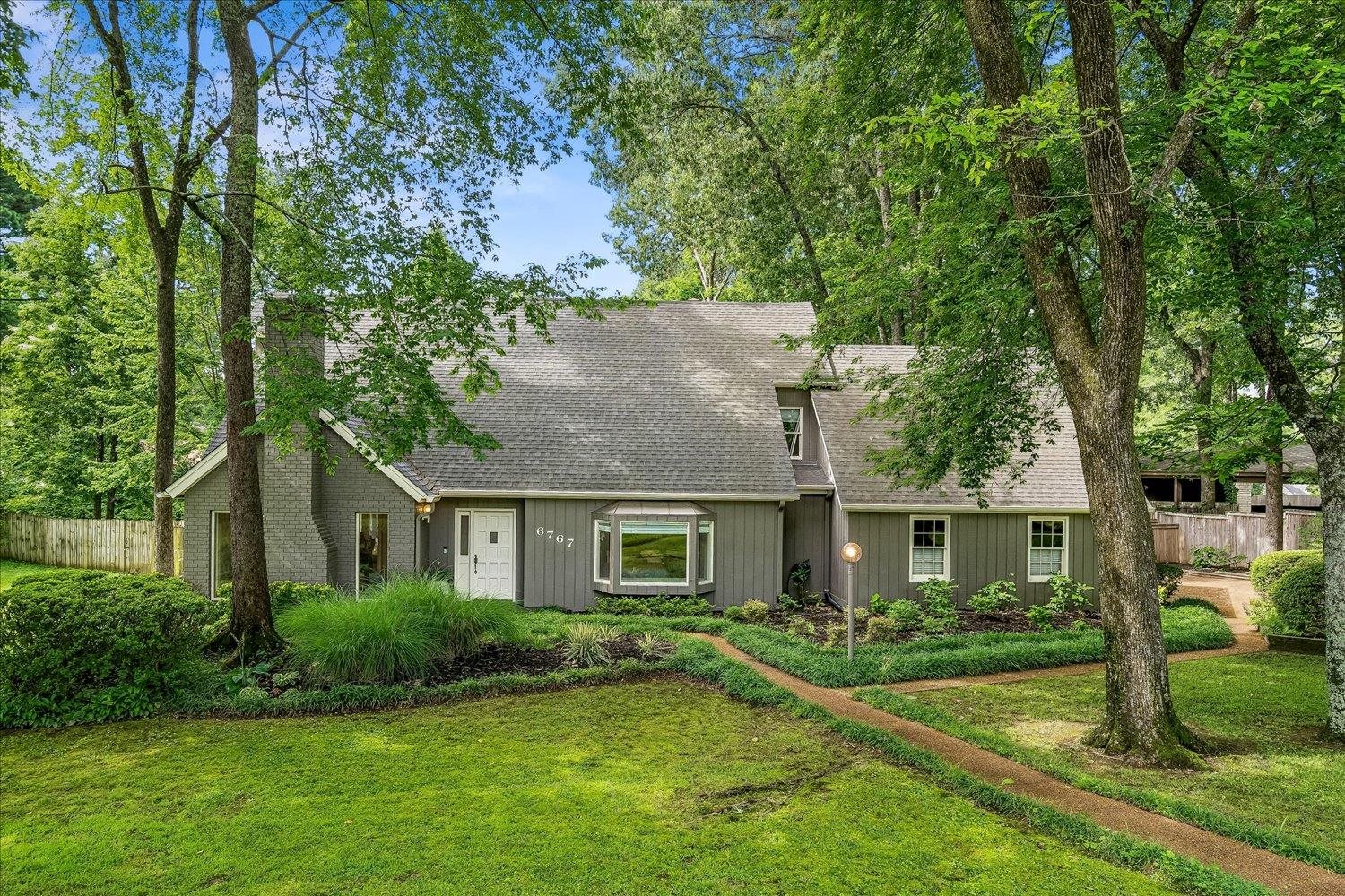 6767 Poplar Pike