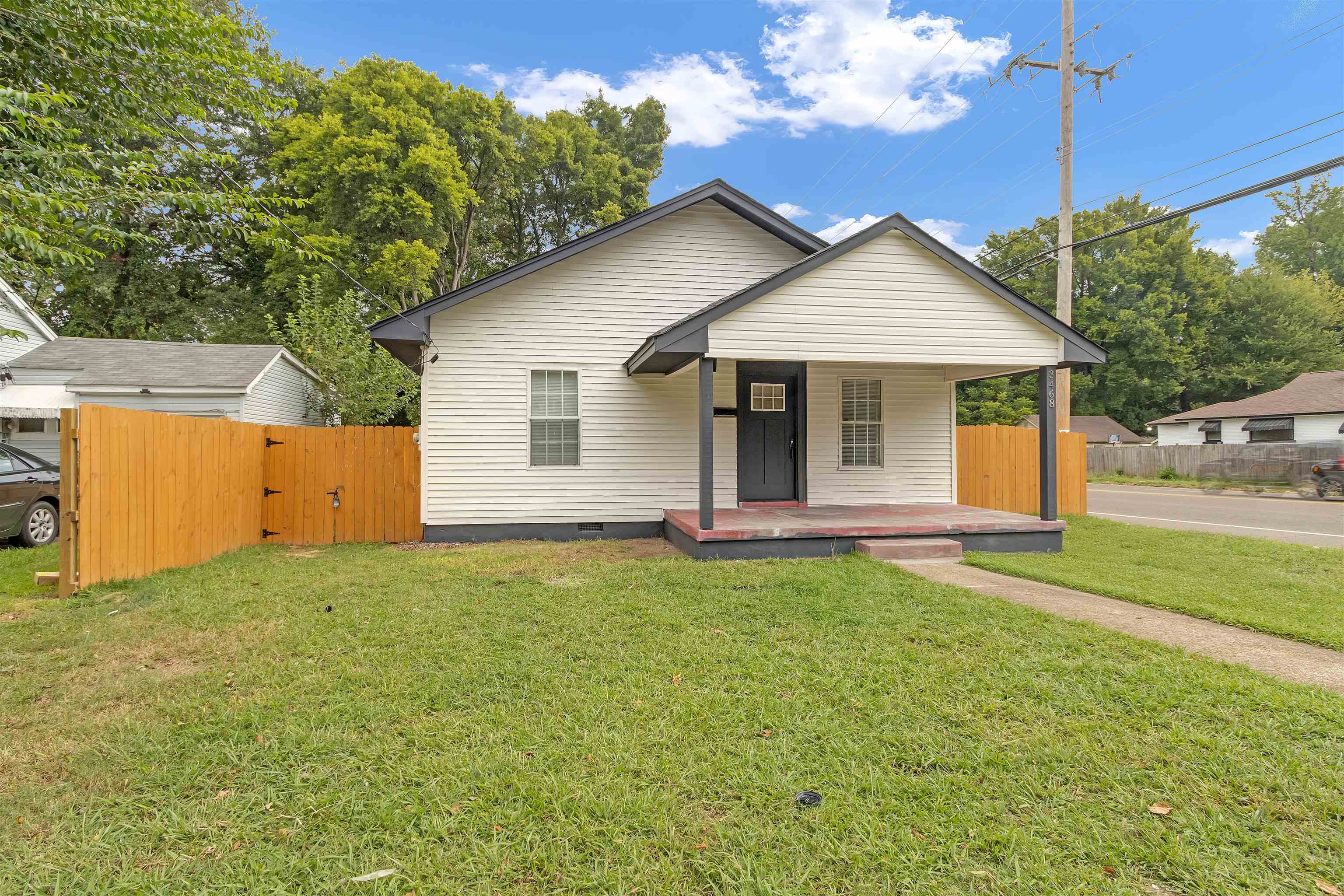 3468 Mayflower Ave