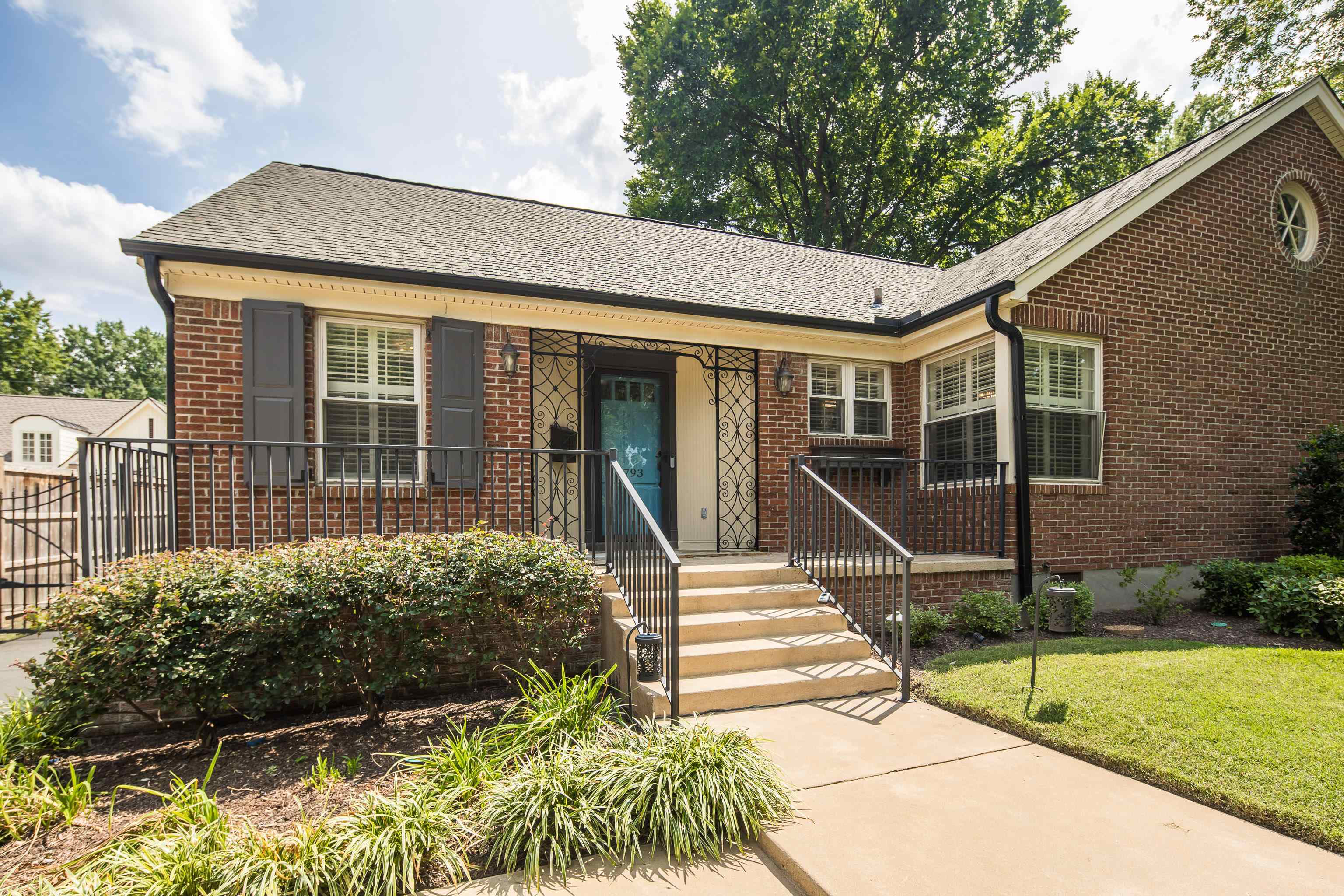 3793 Northwood Dr