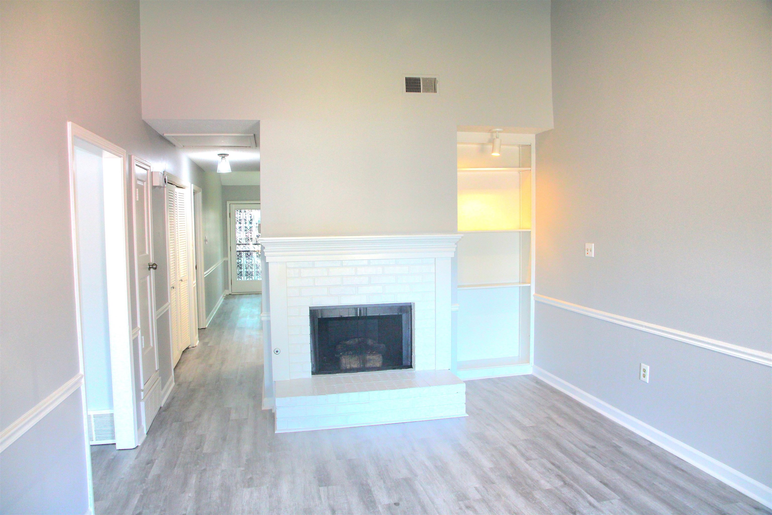 4416 Forest Valley Cv