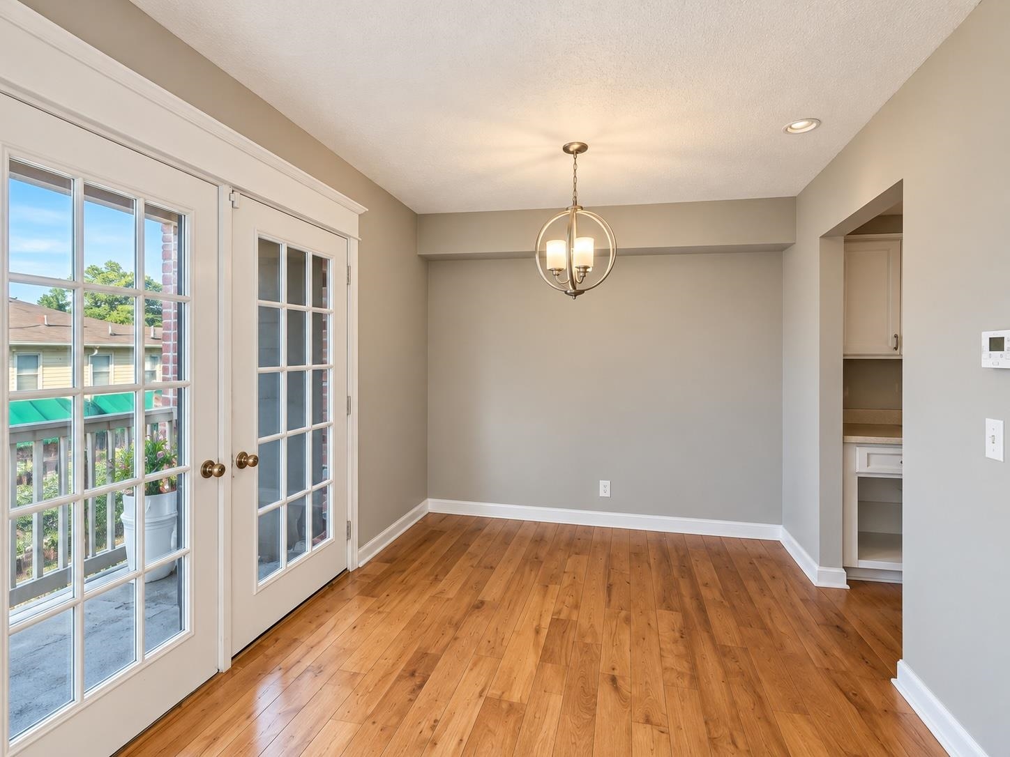 1202 Middle Ct 301
