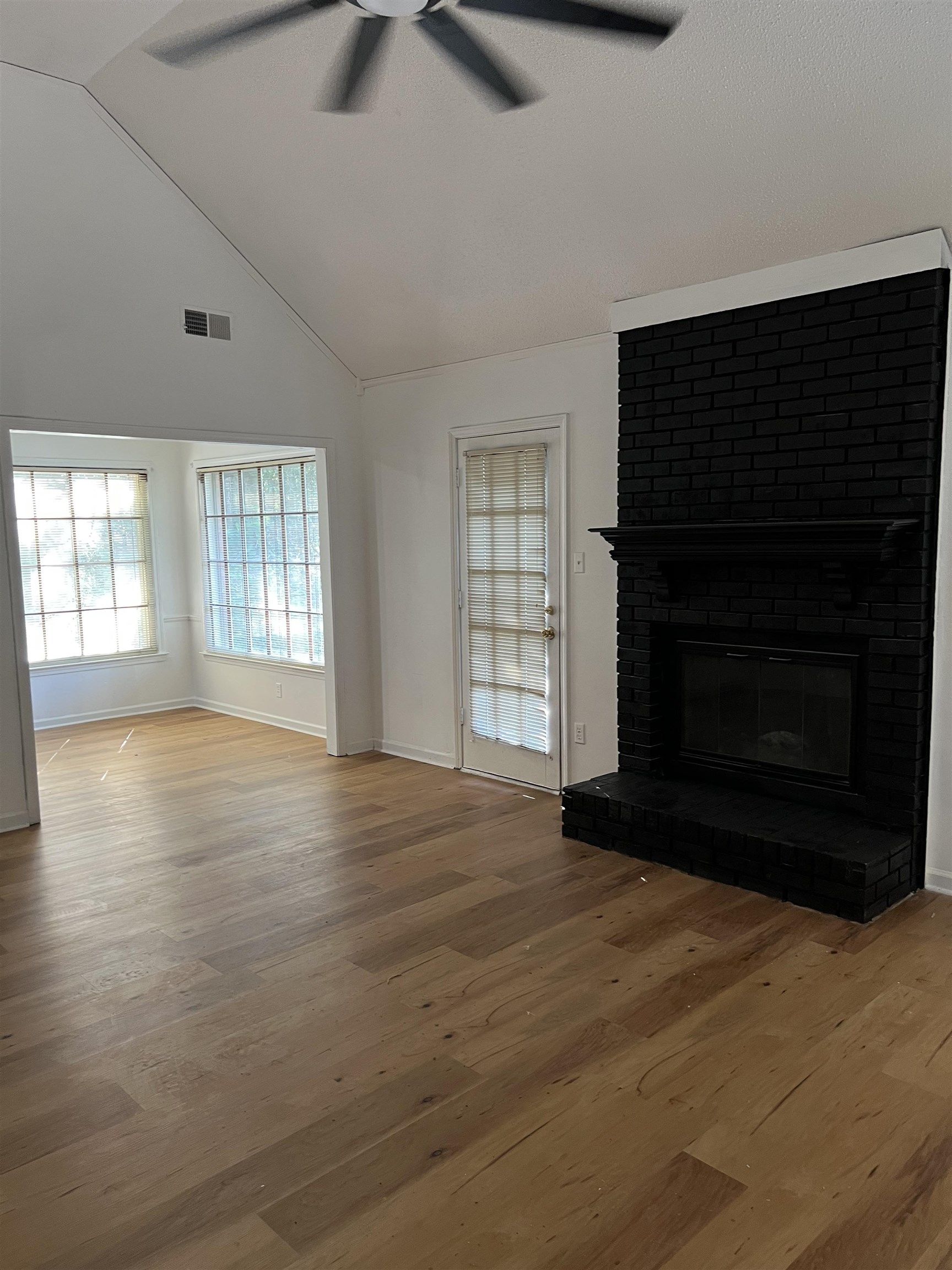 7043 Boxborough Cv