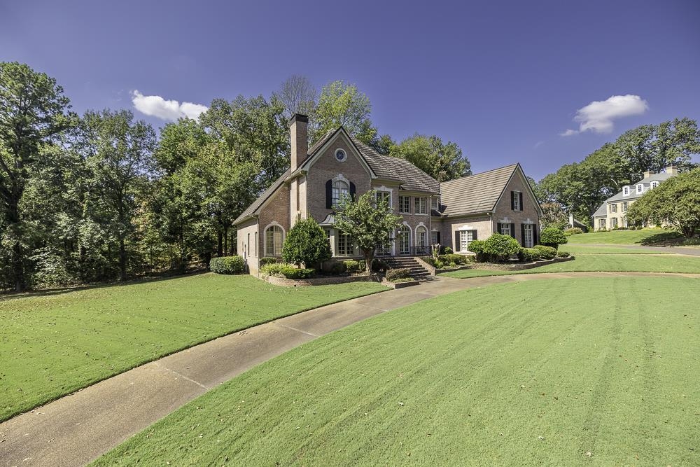 465 Riveredge Dr
