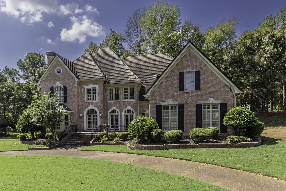 465 Riveredge Dr