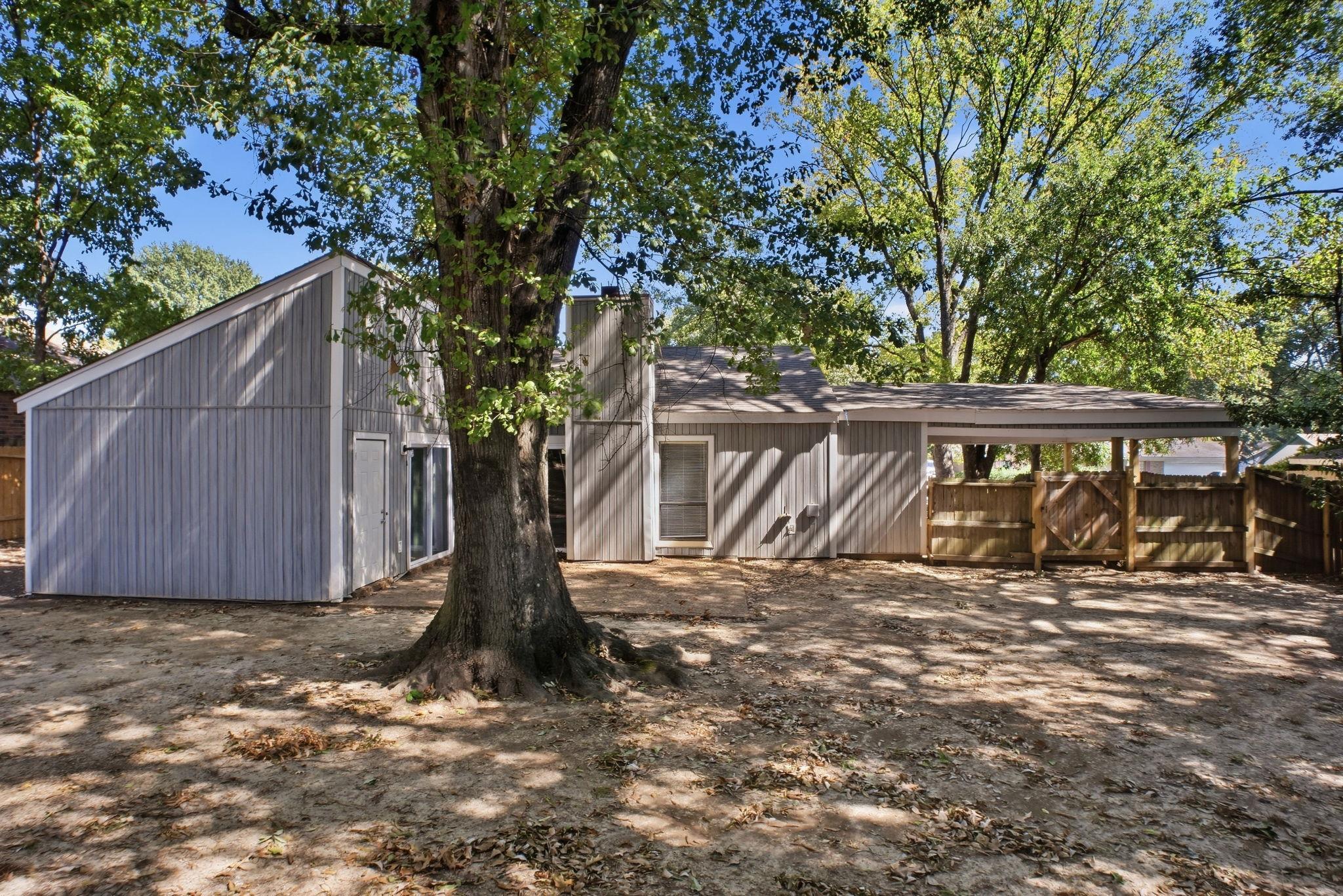 4089 Spring Hollow Dr