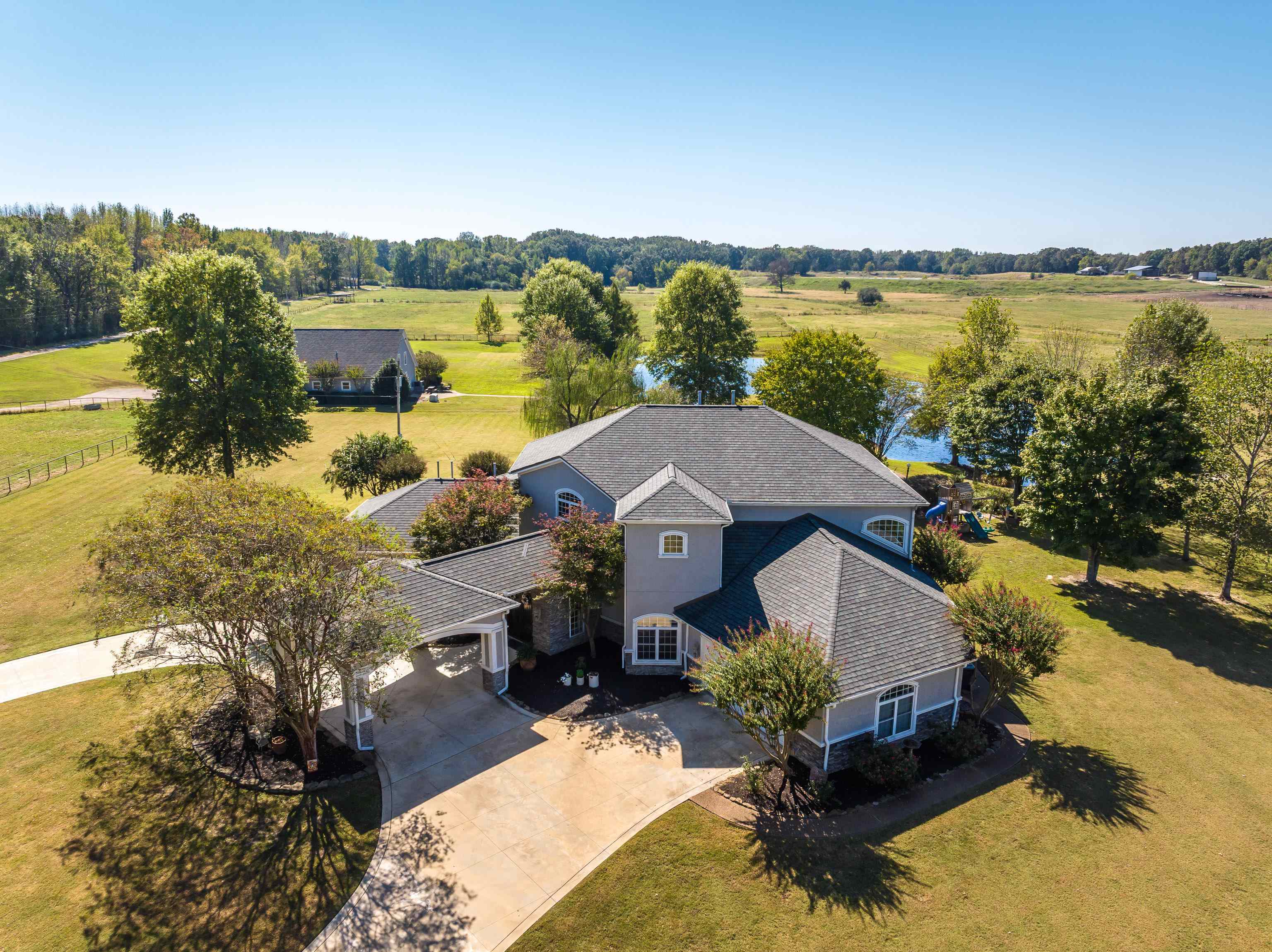 700 Keough Dr