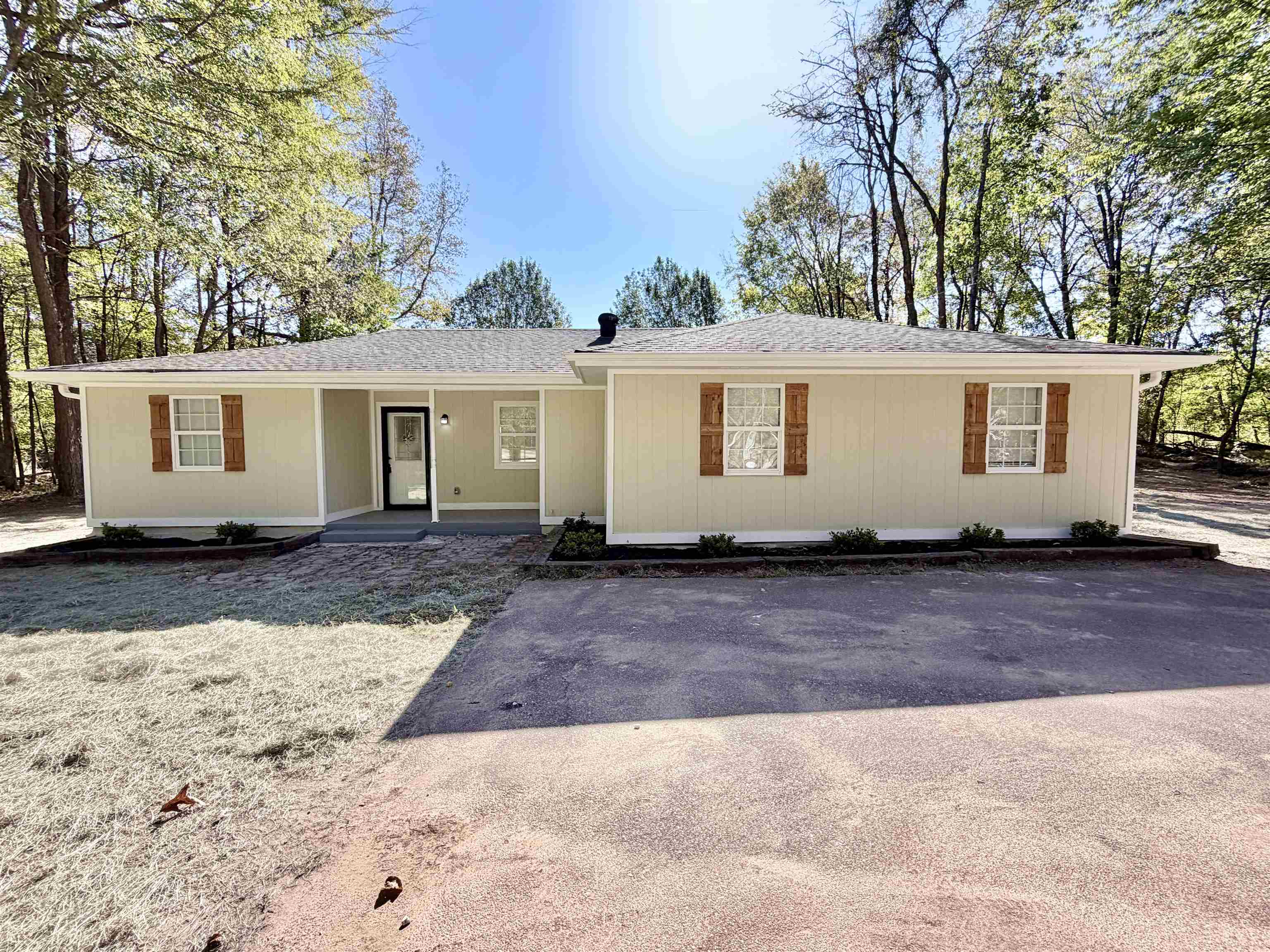 1365 Fairway Dr