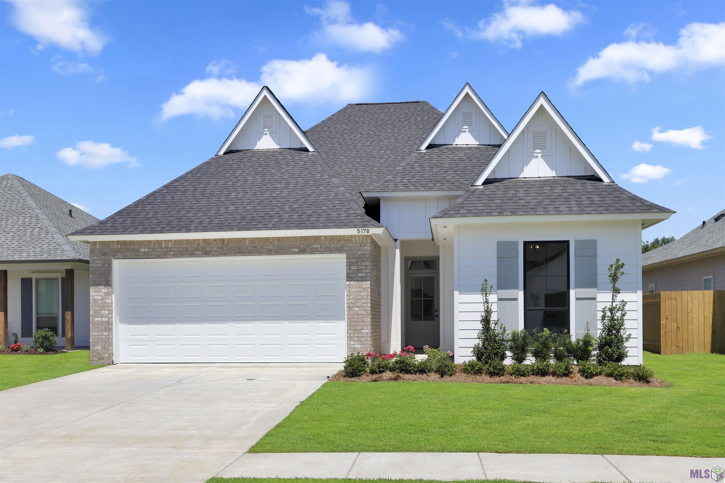 5178 WHITE RIVER RD, Darrow, LA 70725
