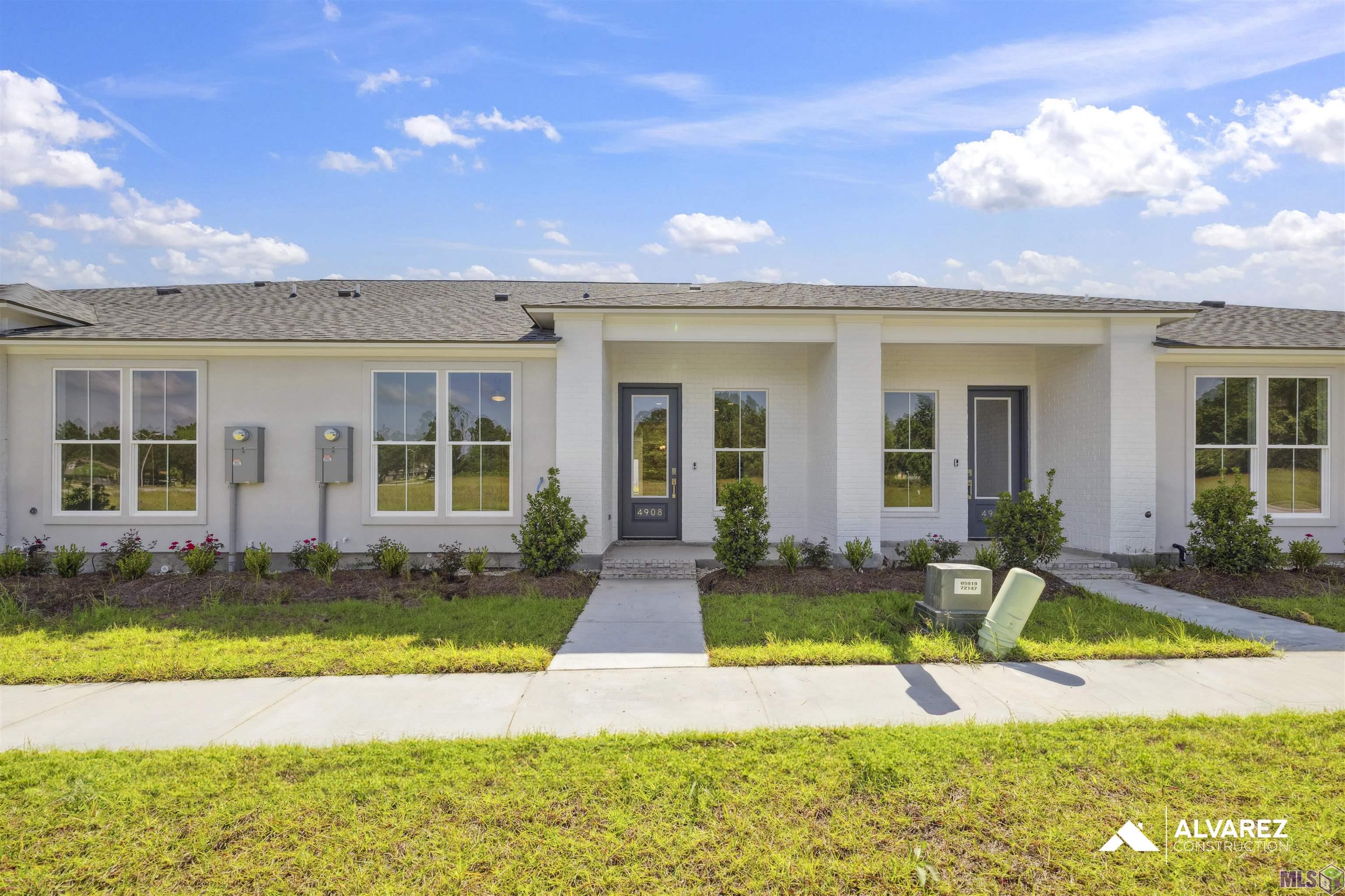 4908 BOB ODOM DR, B2, Zachary, LA 70791